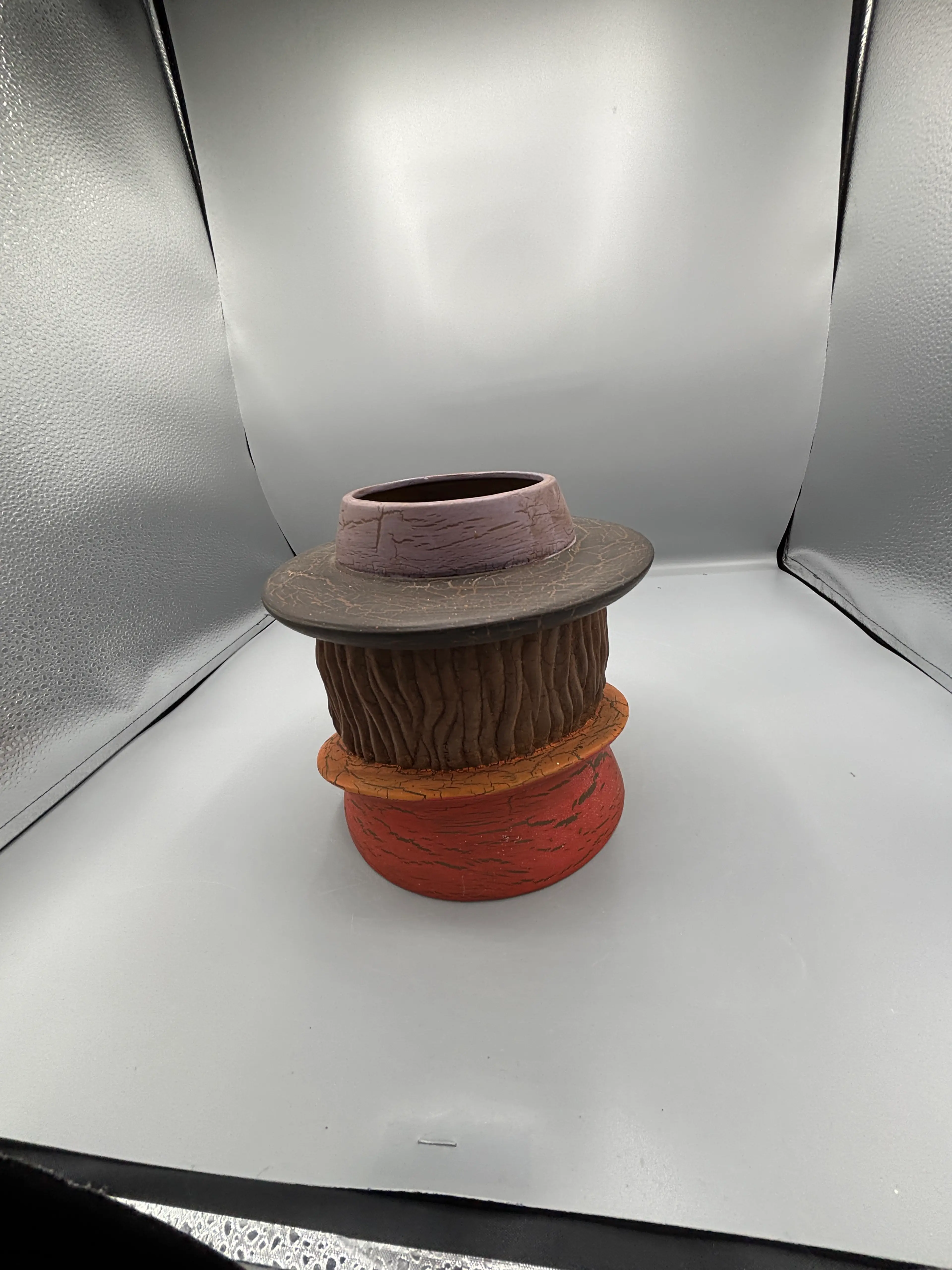 Image 2 of 7
