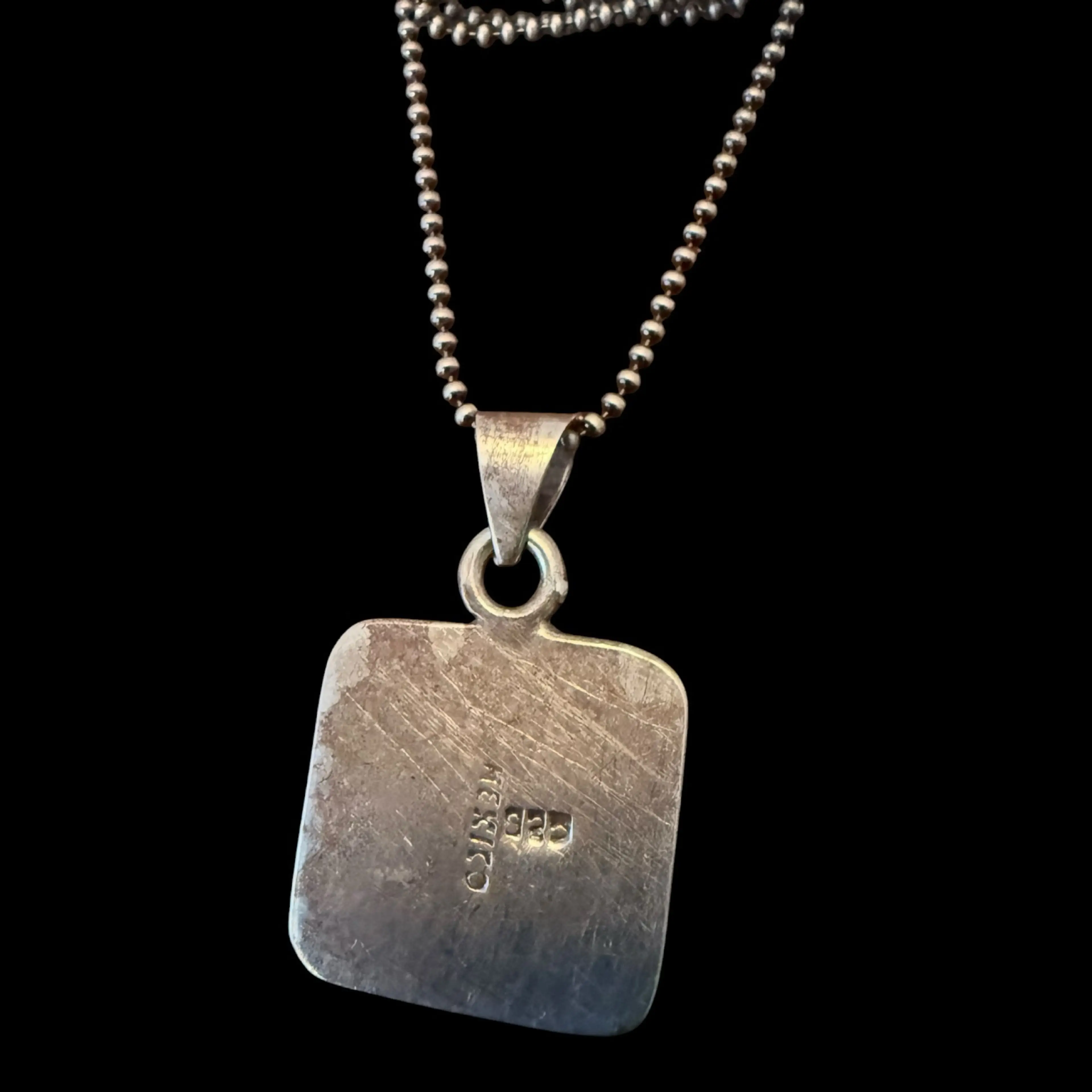 Image 2 of 3