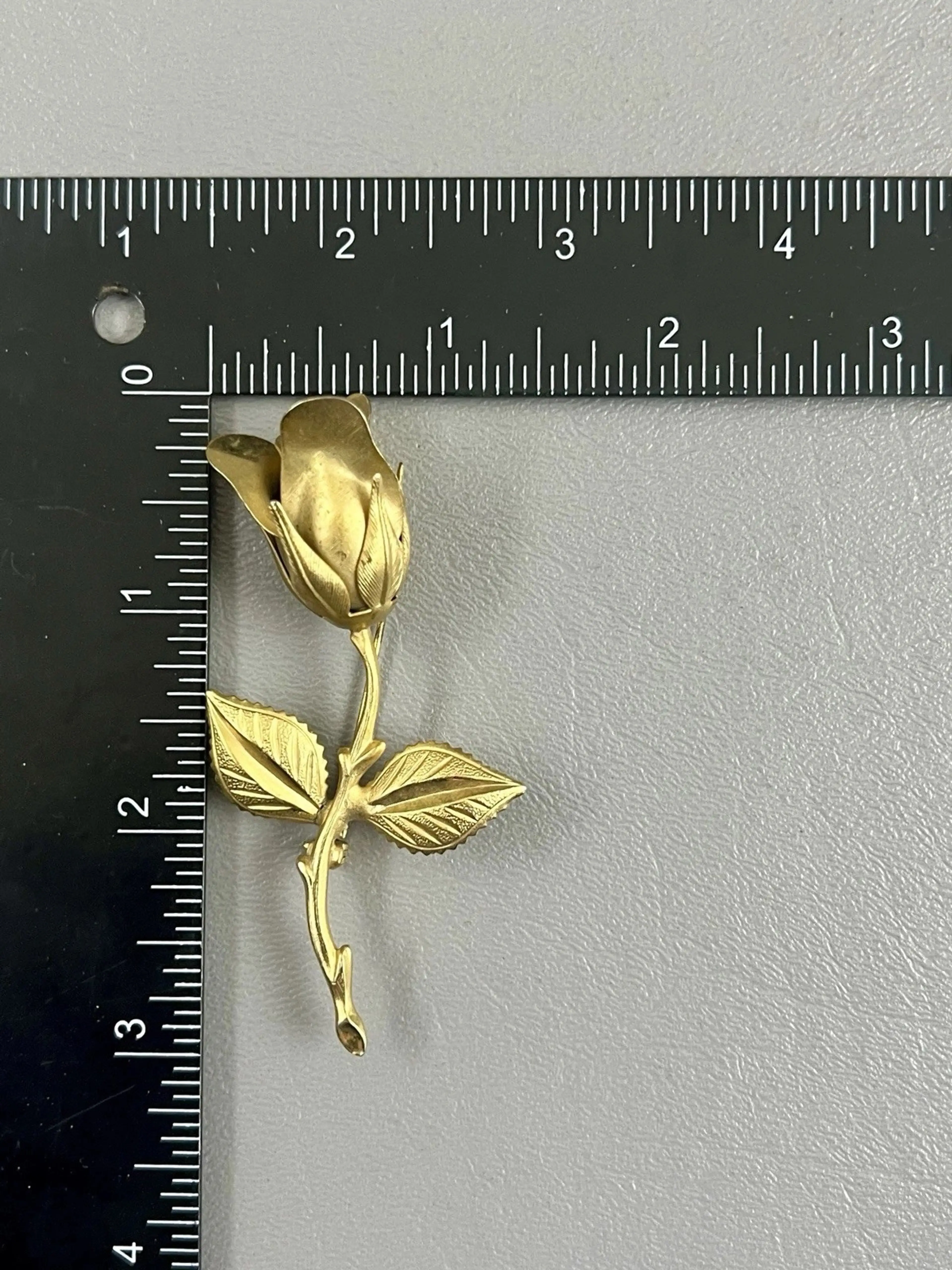 Image 3 of 4