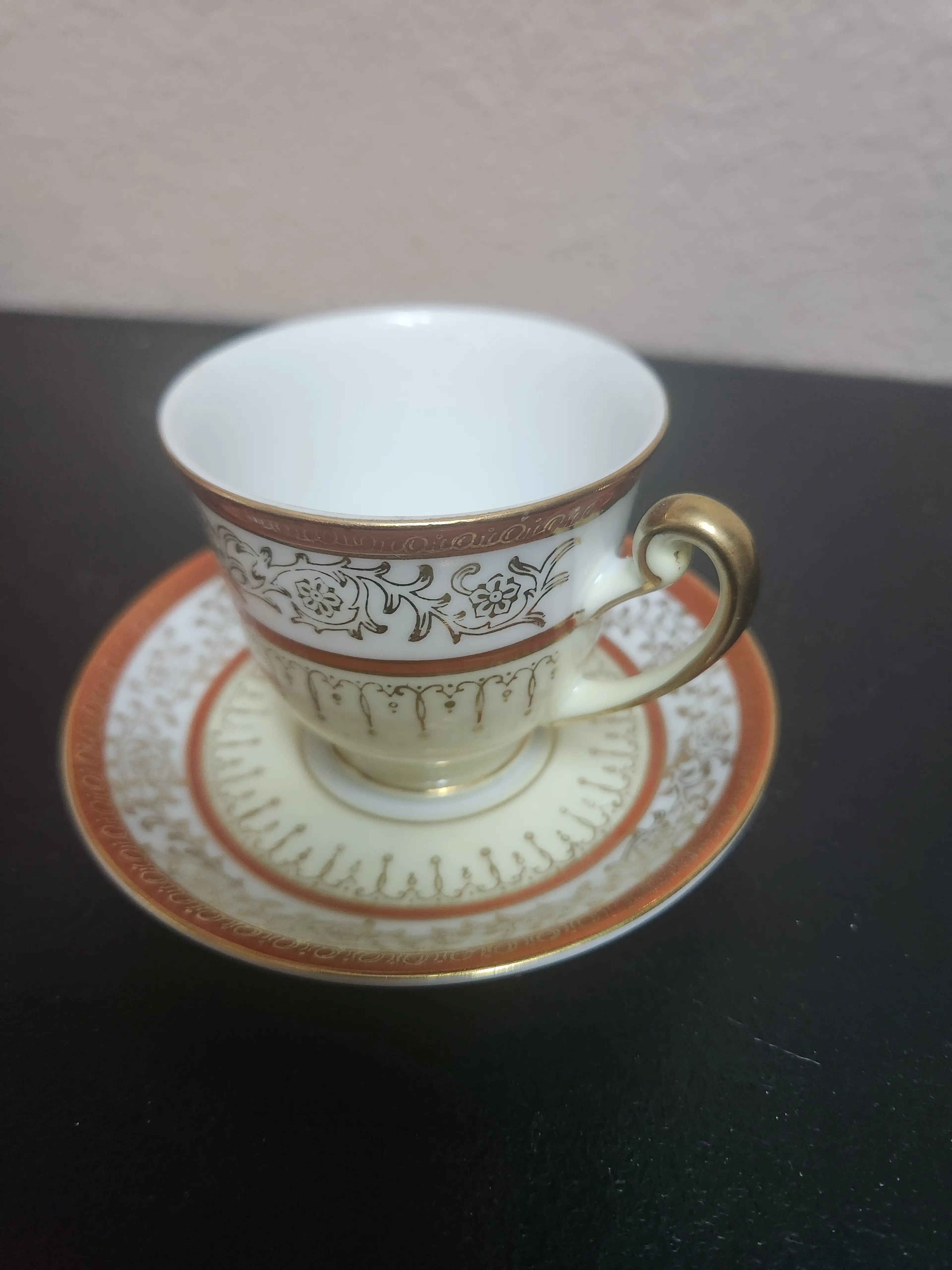 Image 2 of 4