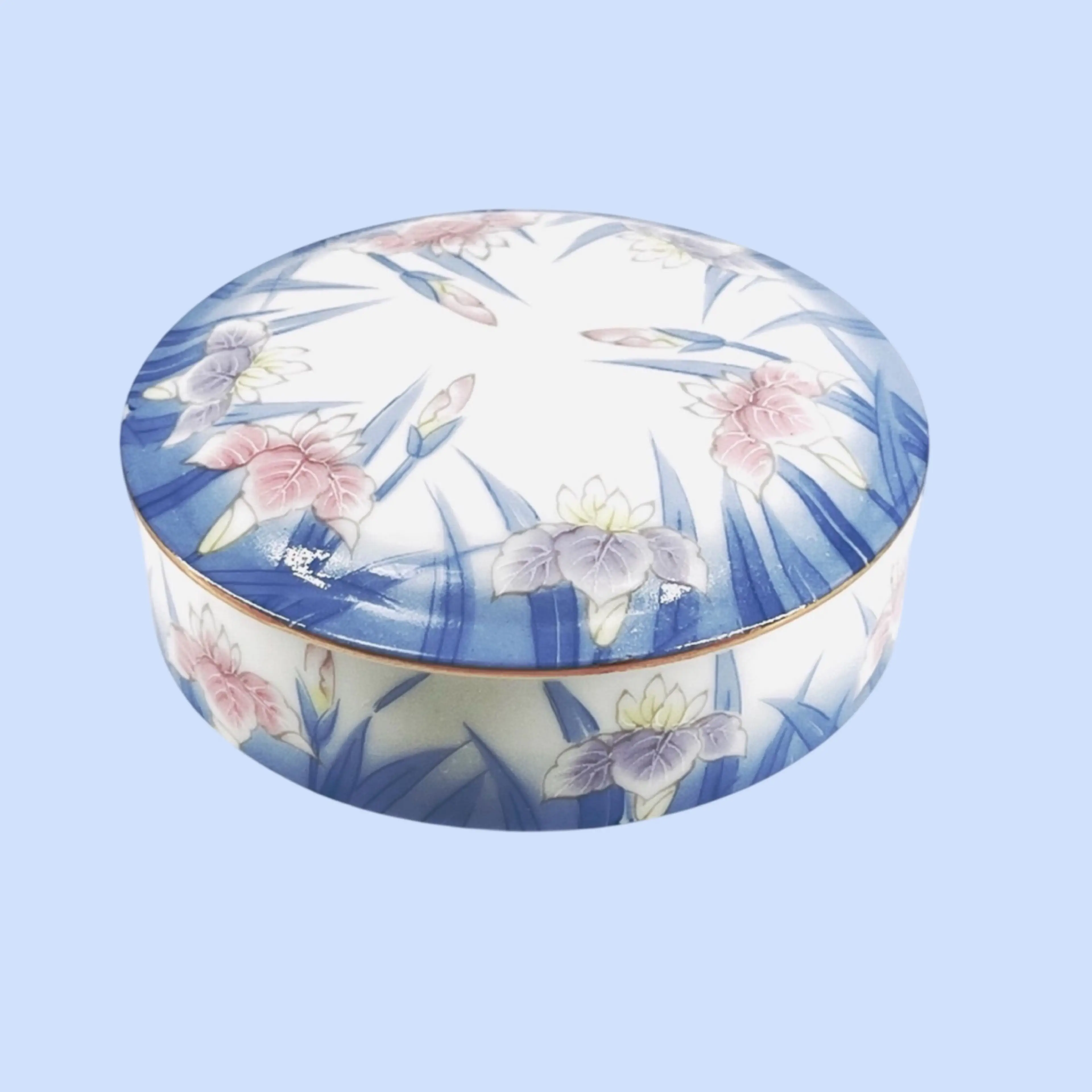 Image 1 of 7