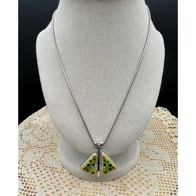 🐞Vtg Modernist Painted Enamel Butterfly Wing Pendant Necklace Snake Chain