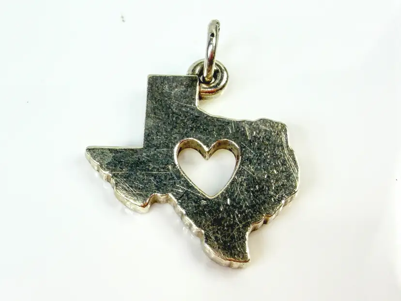 James Avery Sterling Silver Texas Heart Cutout Charm State Jewelry JR2112
