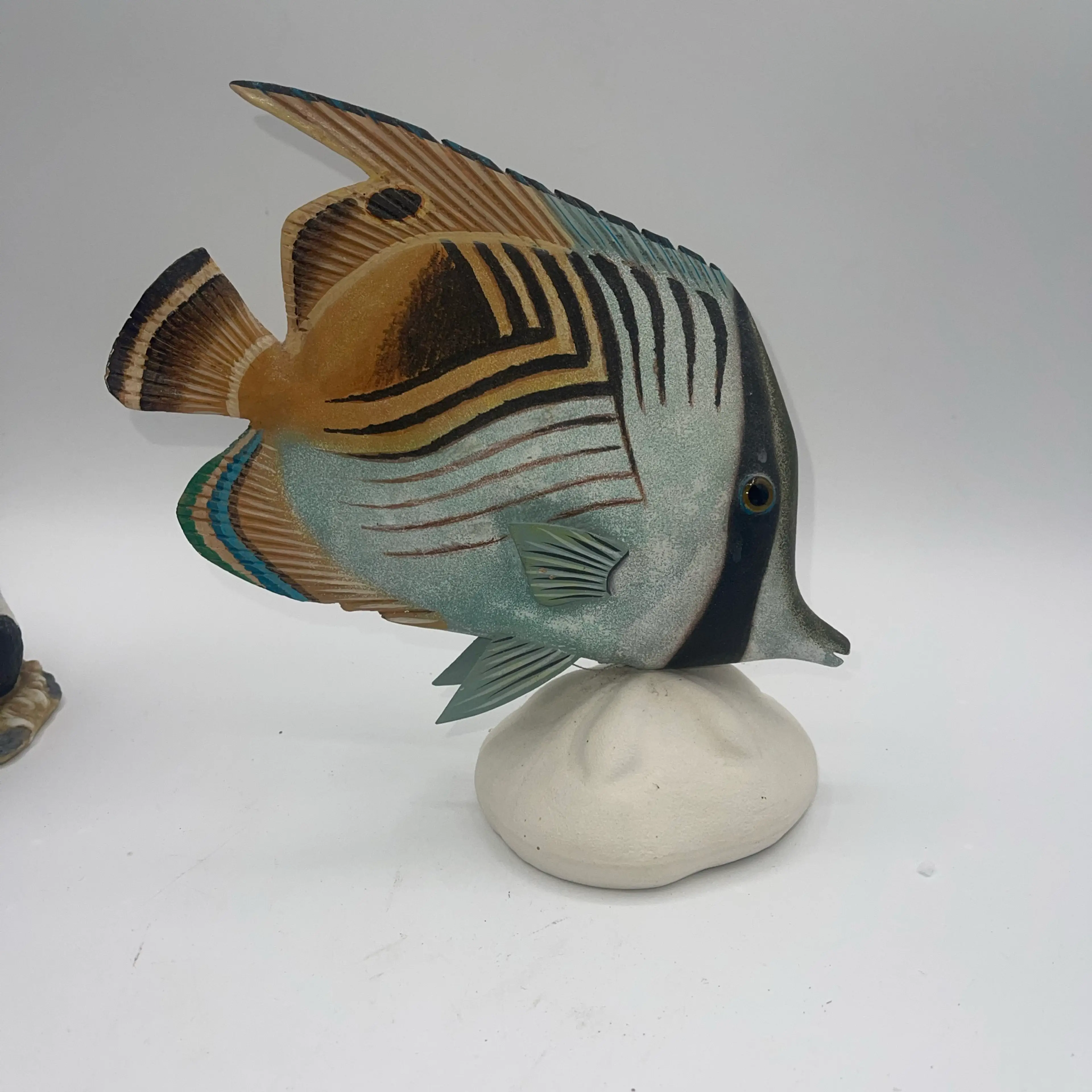 Image 2 of 3