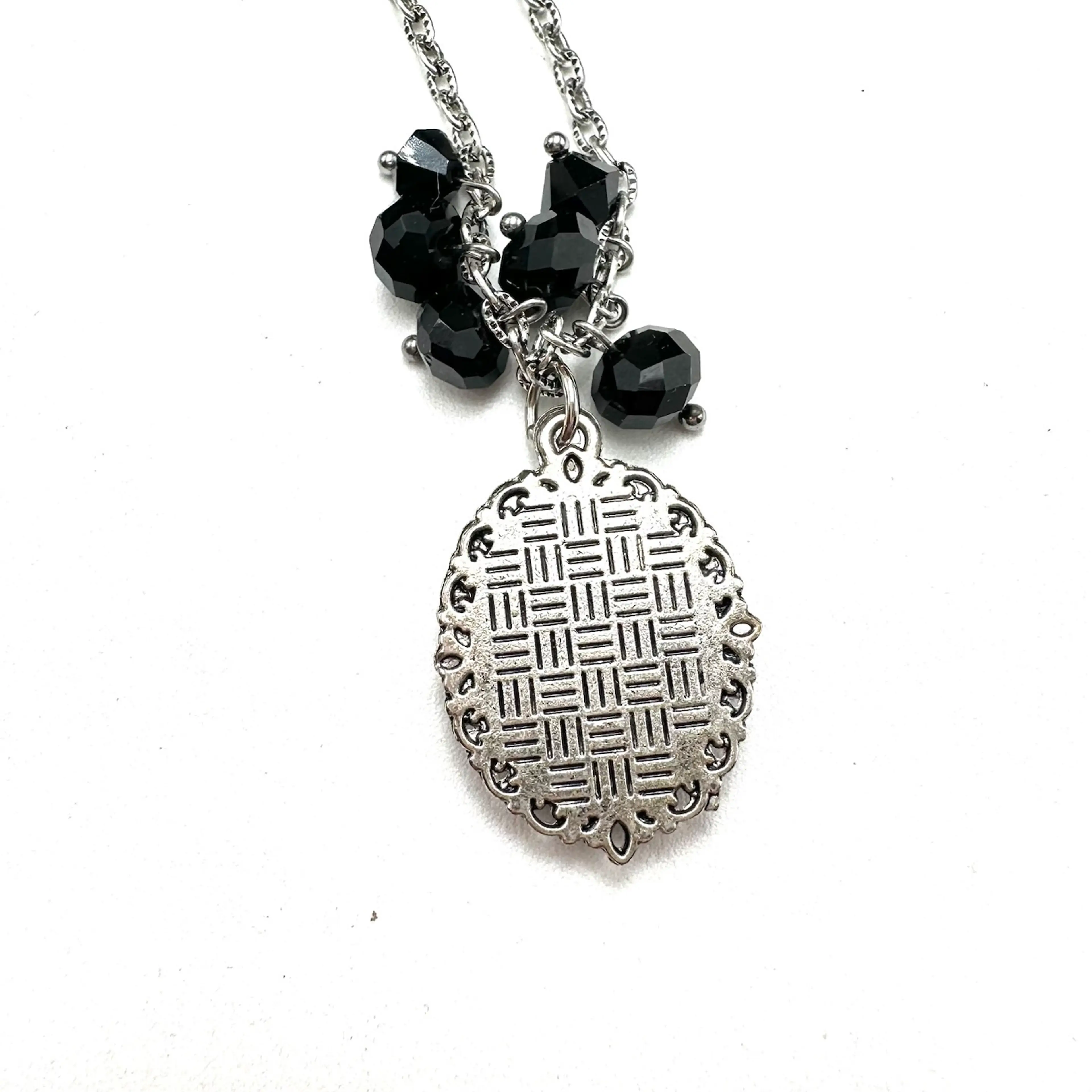 Image 3 of 4