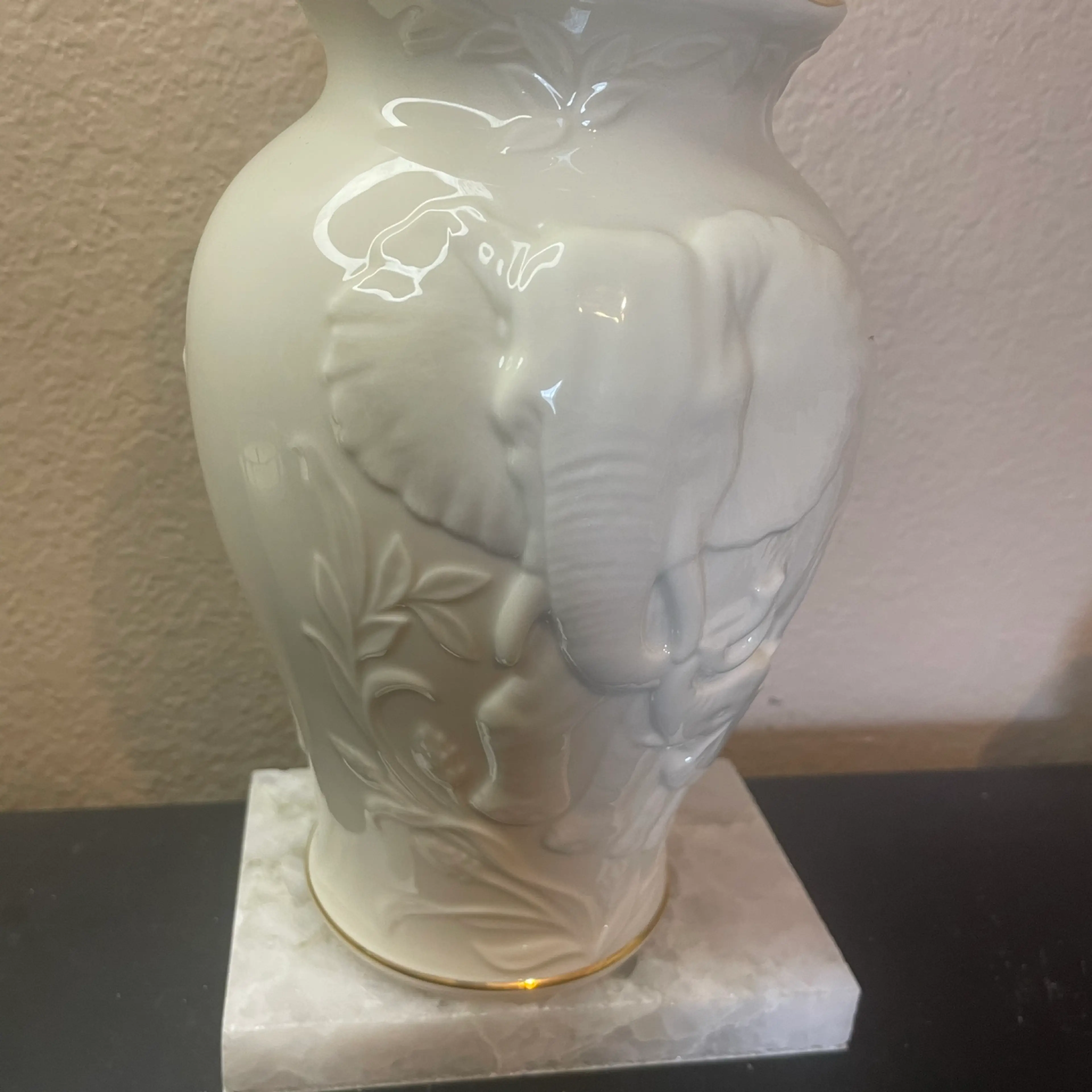 Image 3 of 7