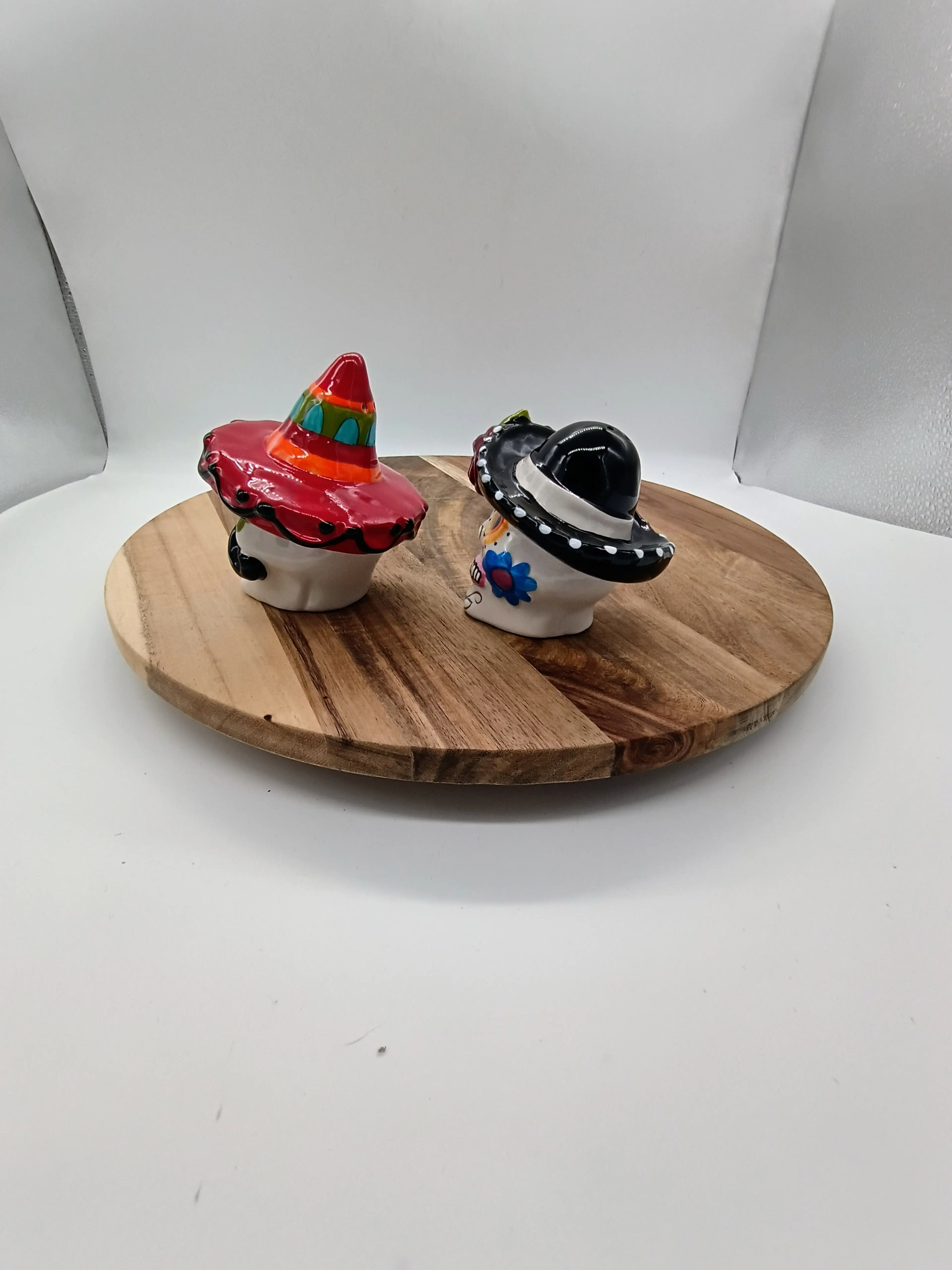 Image 2 of 6