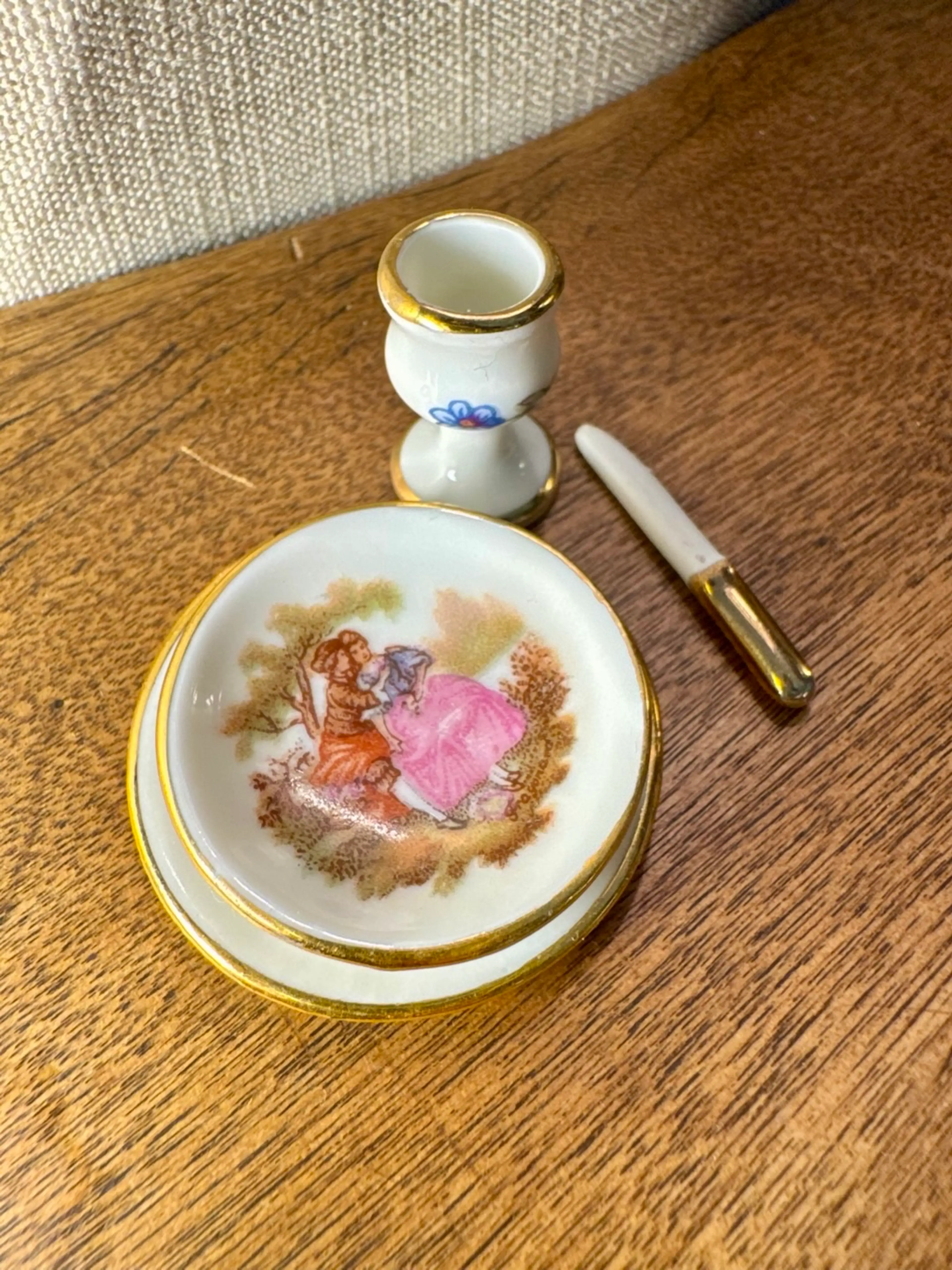 Image 2 of 3
