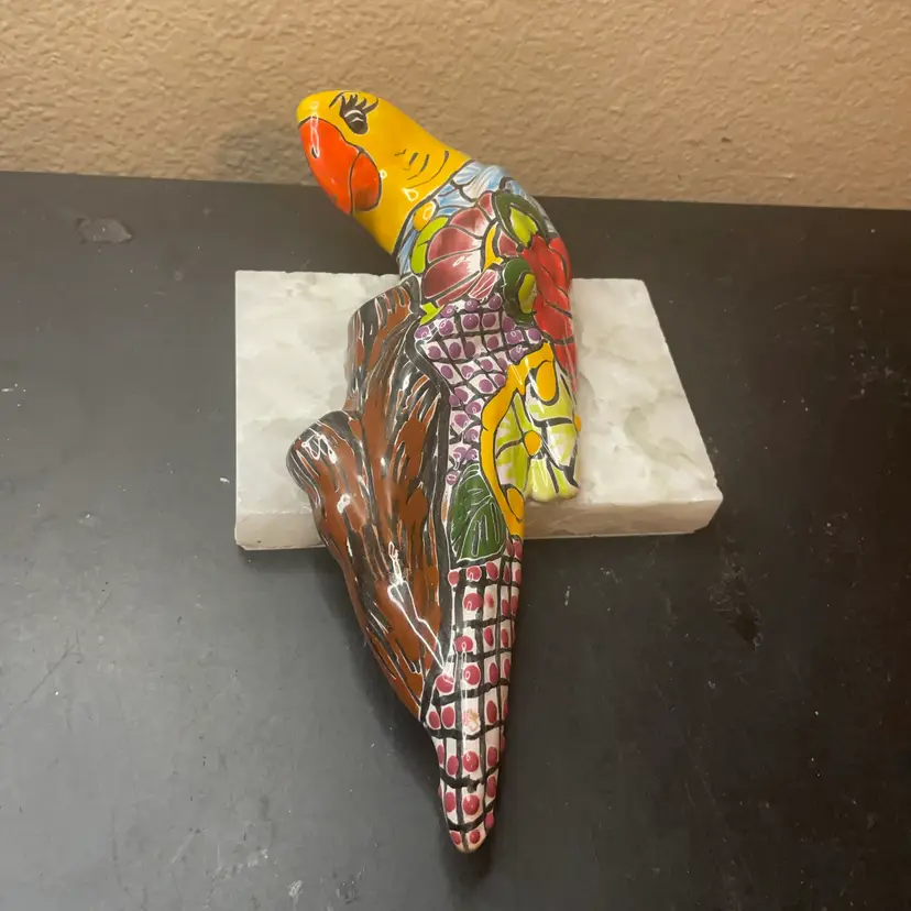 Exquisite Talavera Mexico Folk Art 10” Toucan Figurine