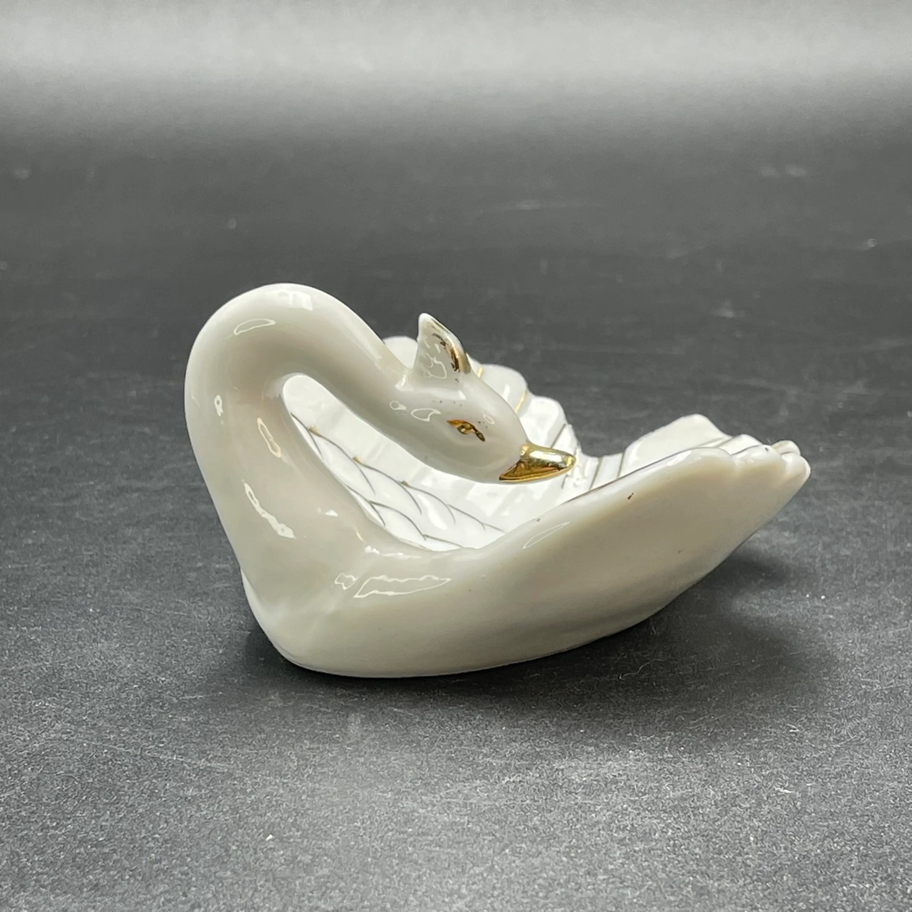 Image 4 of 10