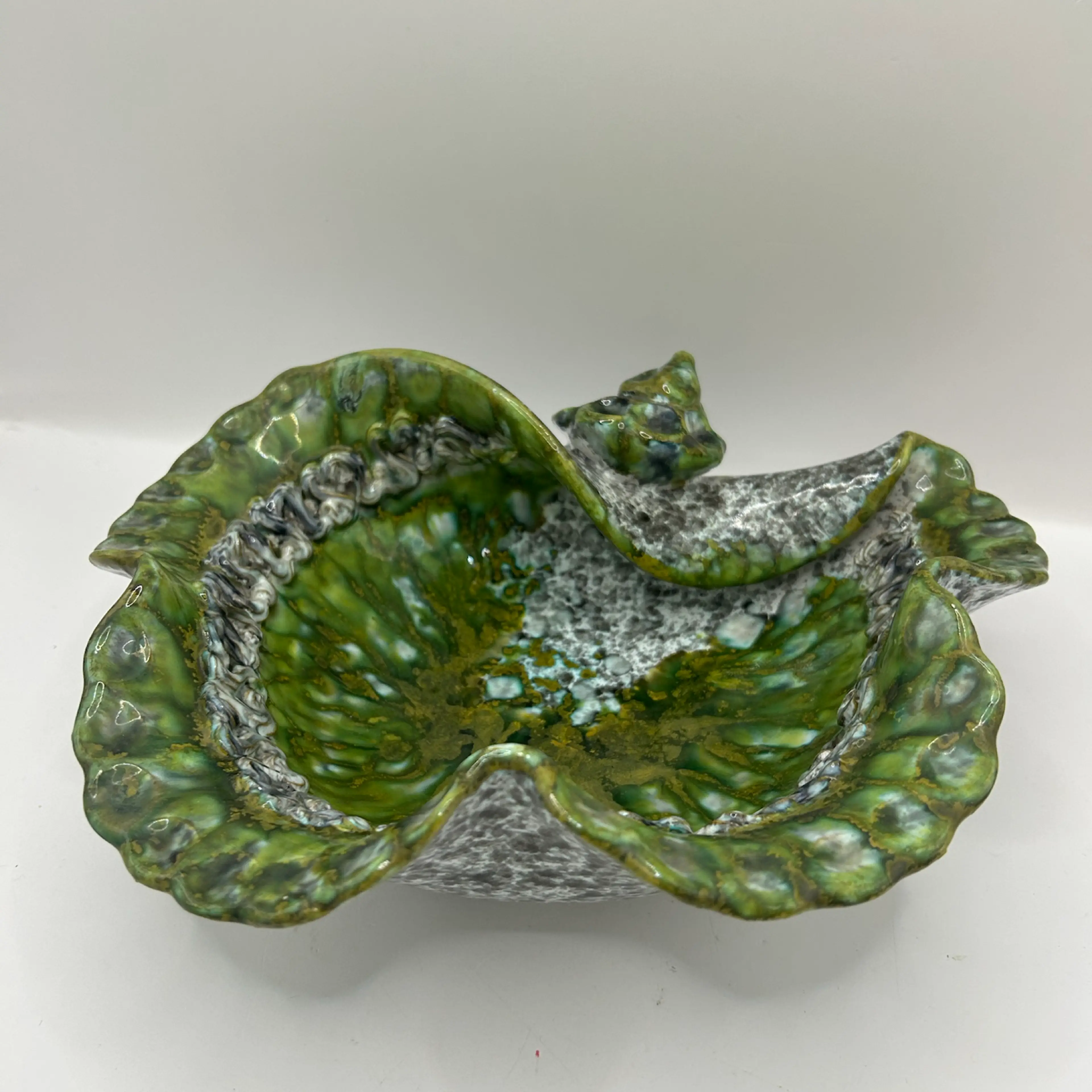 Image 3 of 4