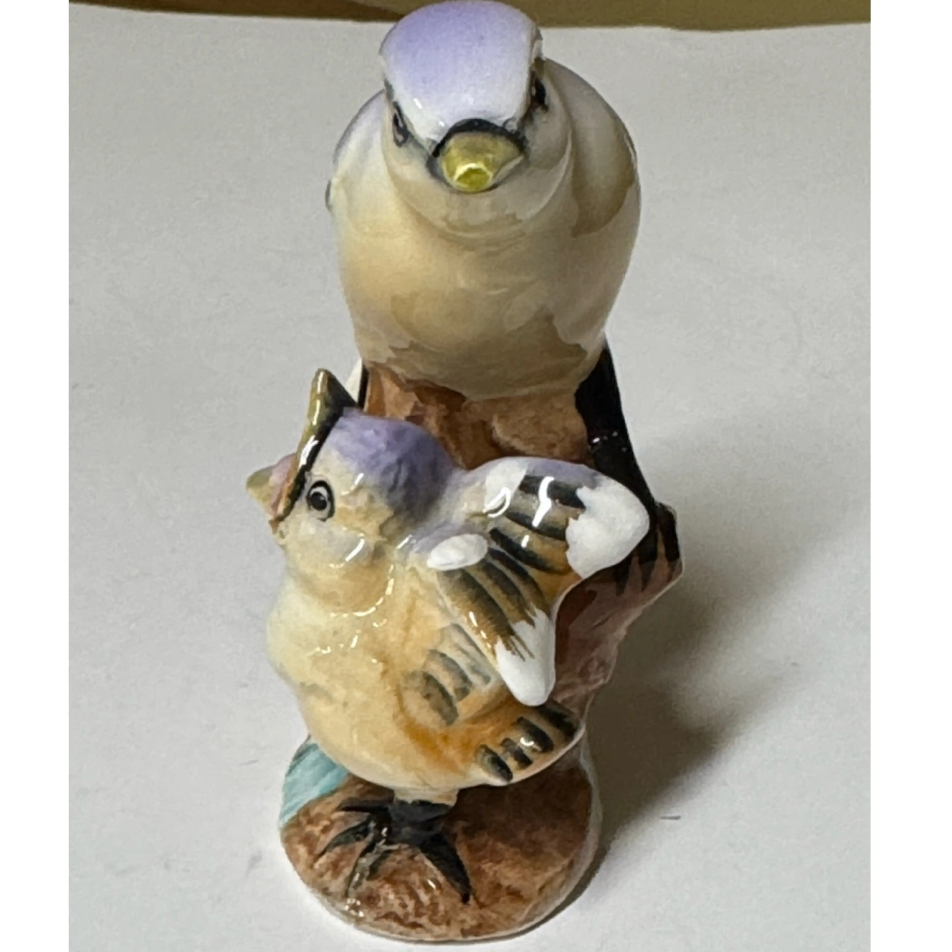 Image 2 of 6