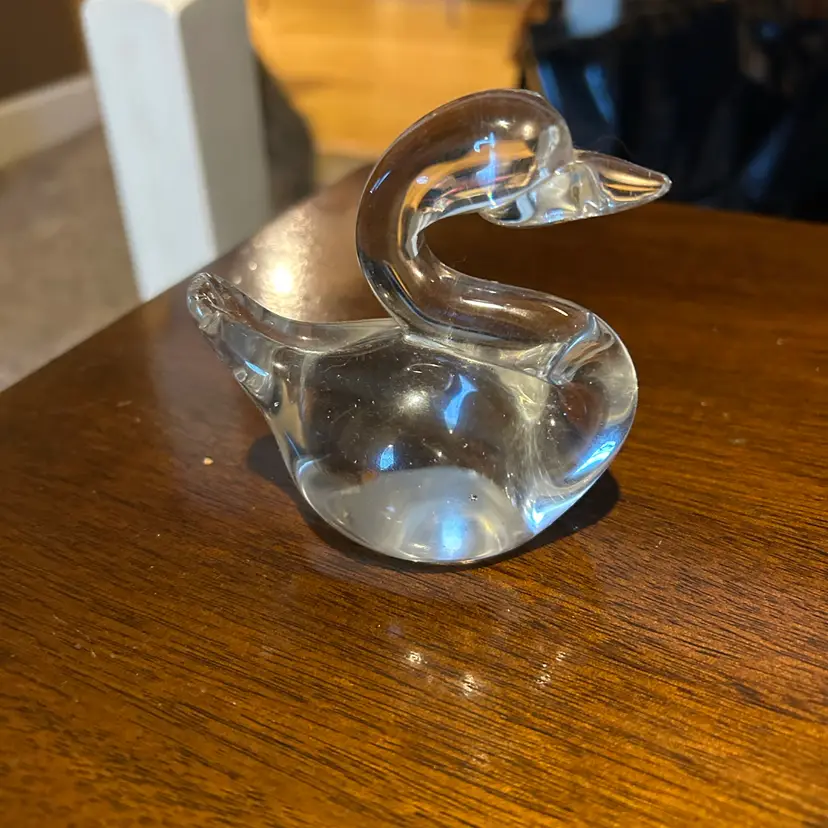 Clear Glass Swan