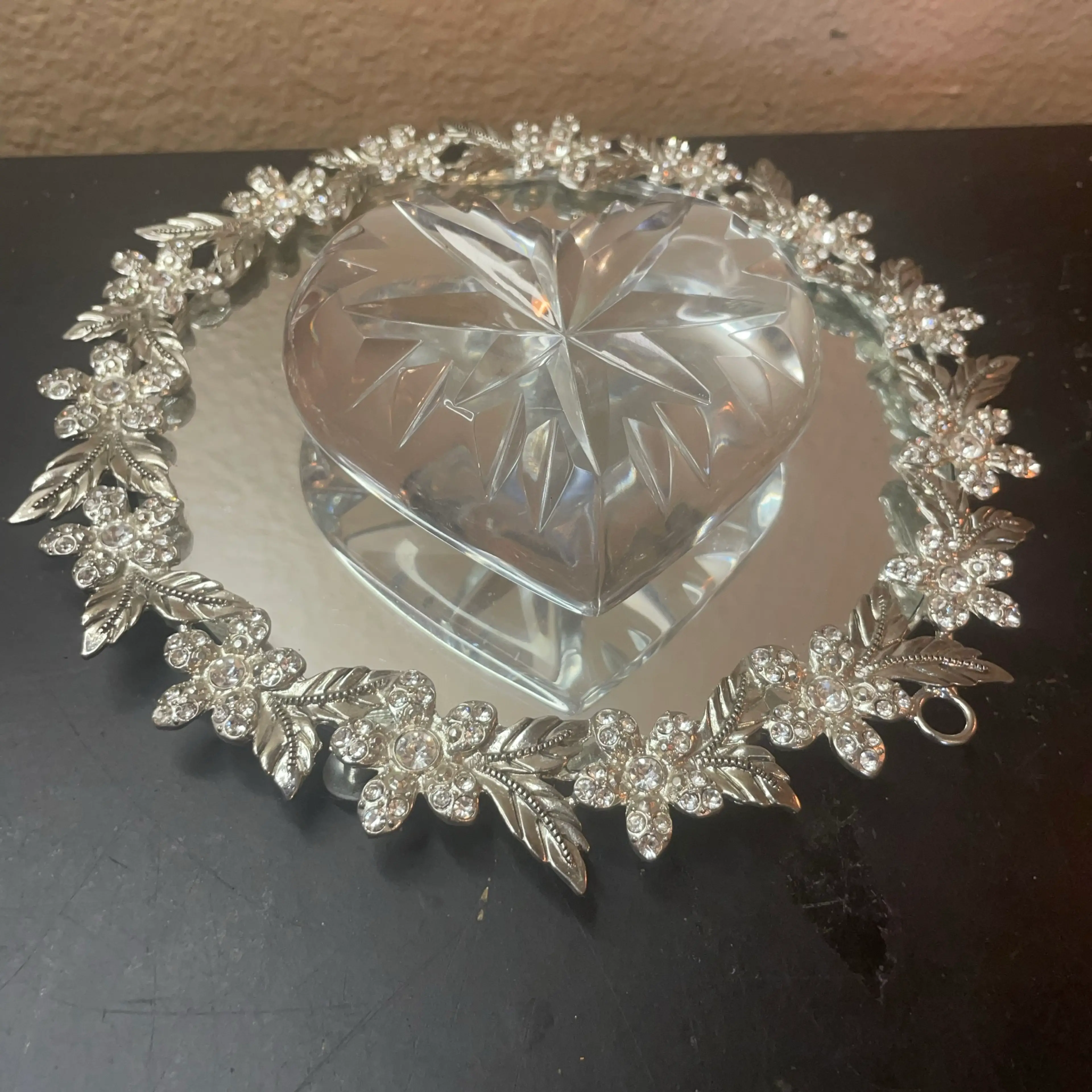 Image 3 of 6