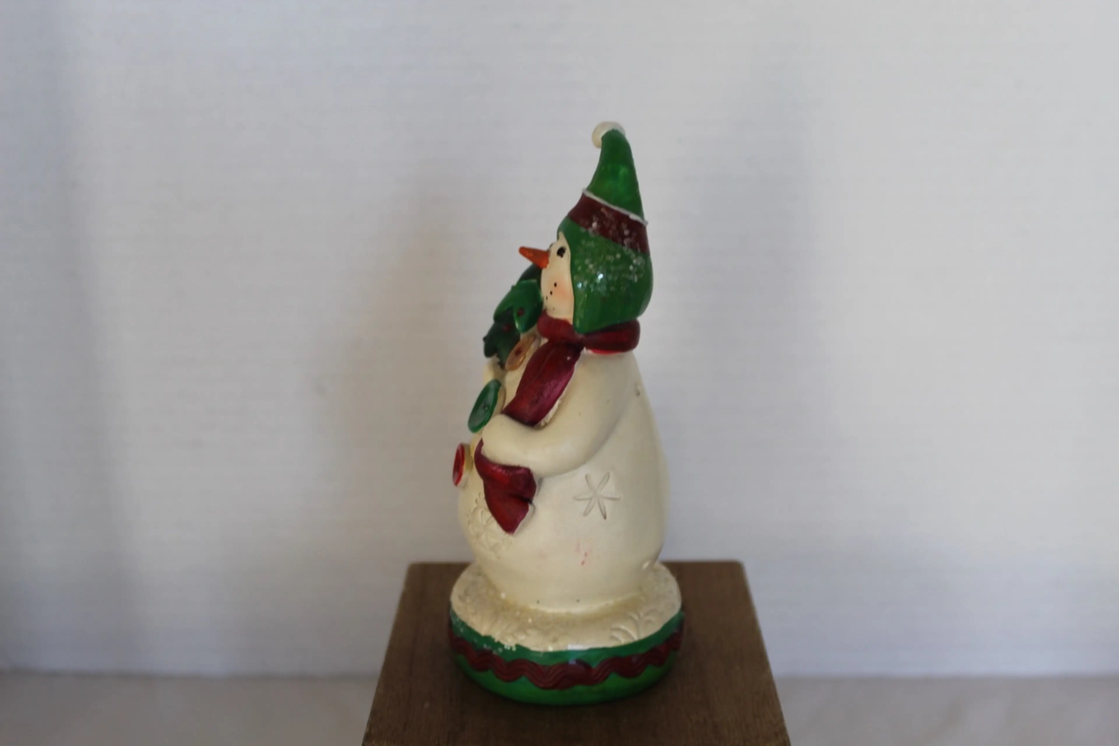 Image 2 of 6