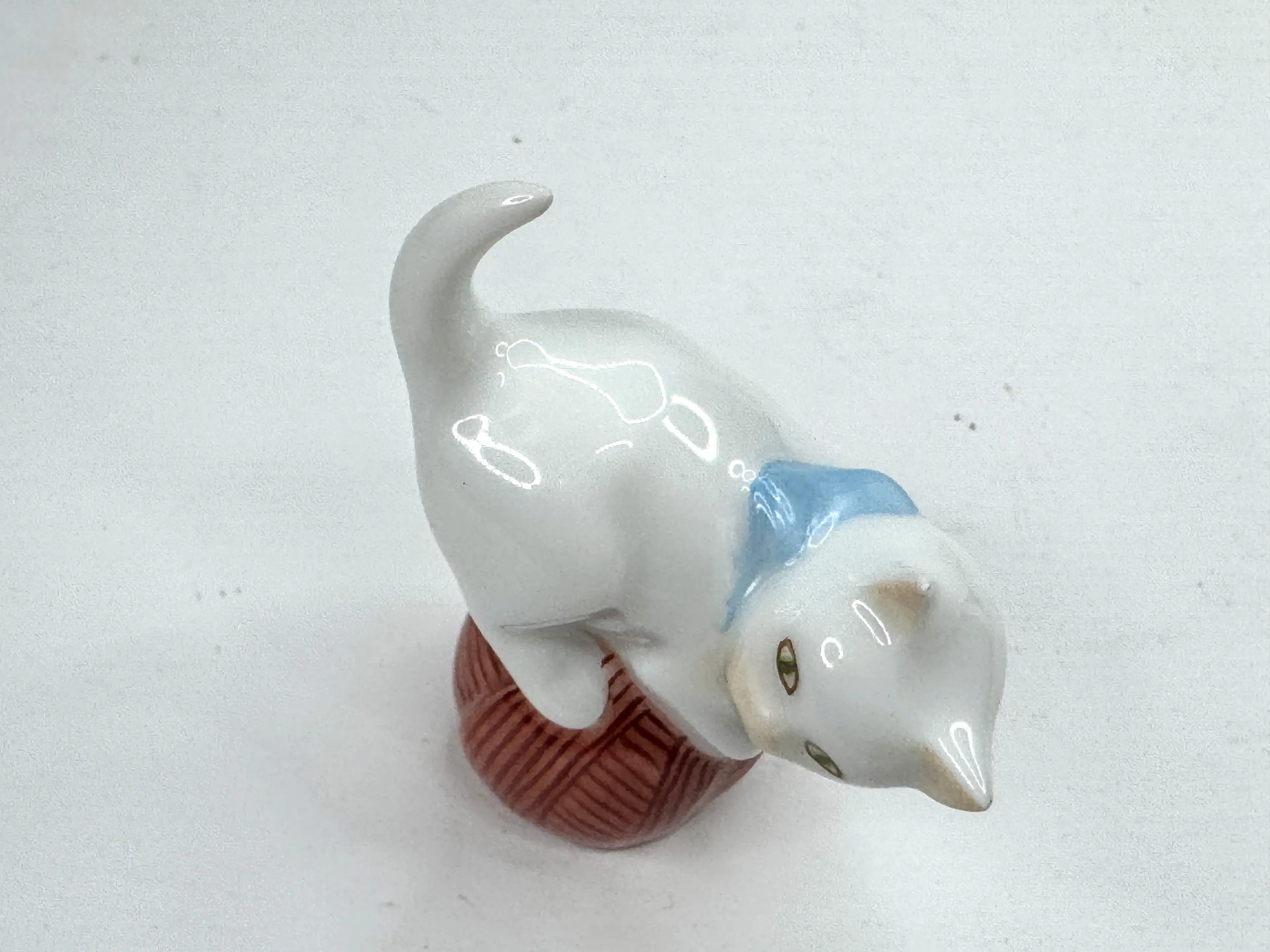 Image 4 of 6