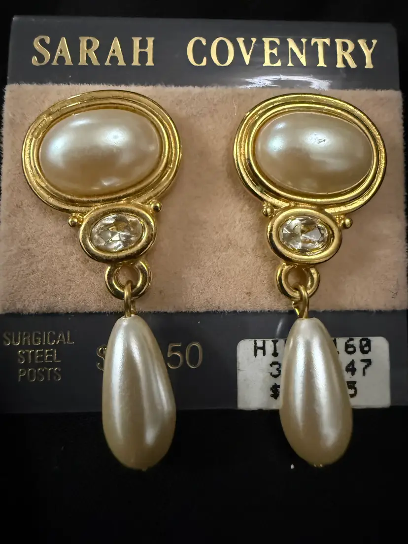 Vintage Sarah Coventry Pearl Drop Earrings