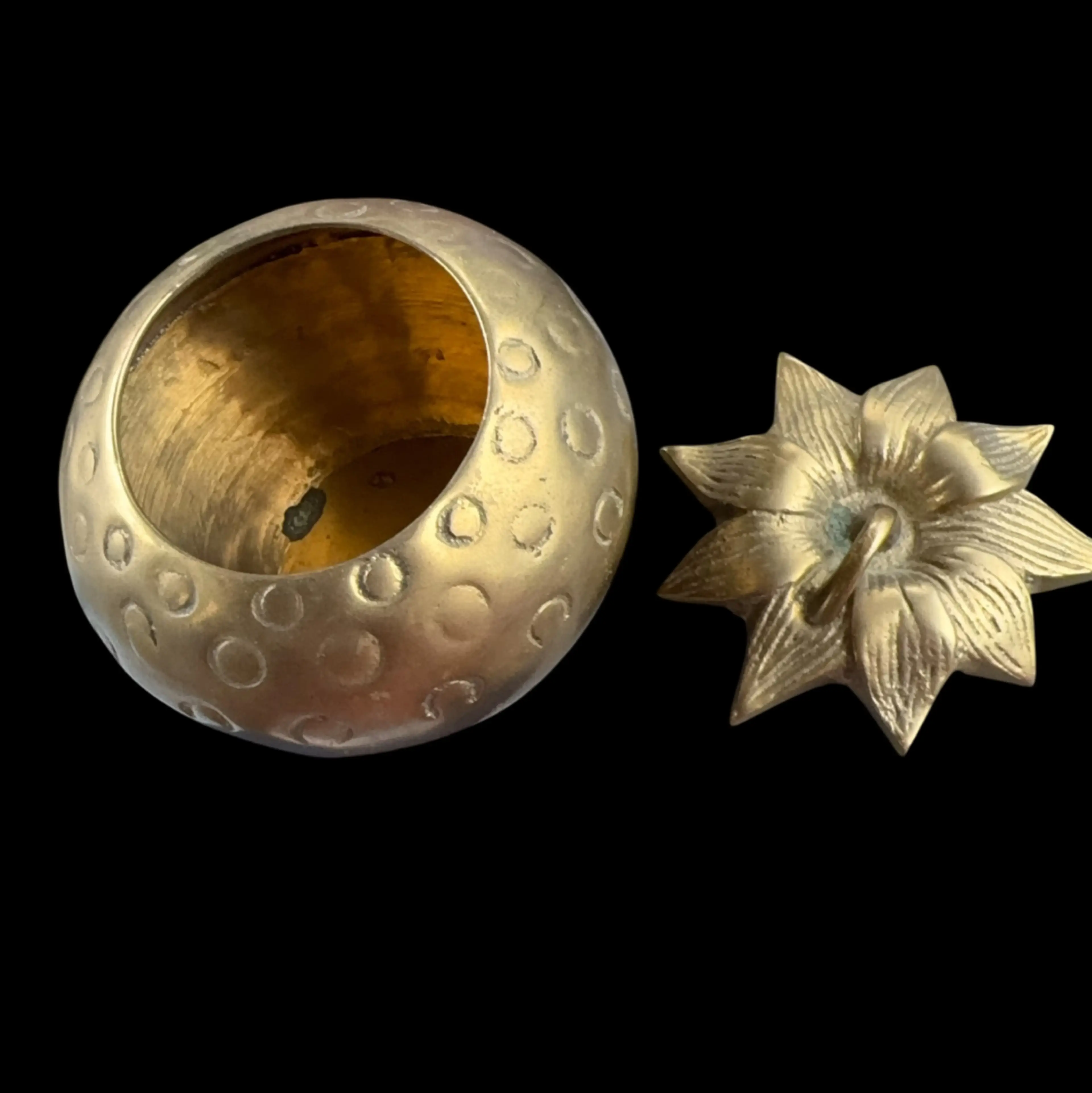 Image 2 of 2