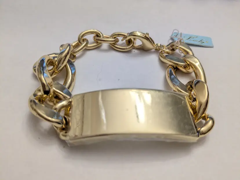 And Lovely Chunky Gold Tone ID Bracelet NWT