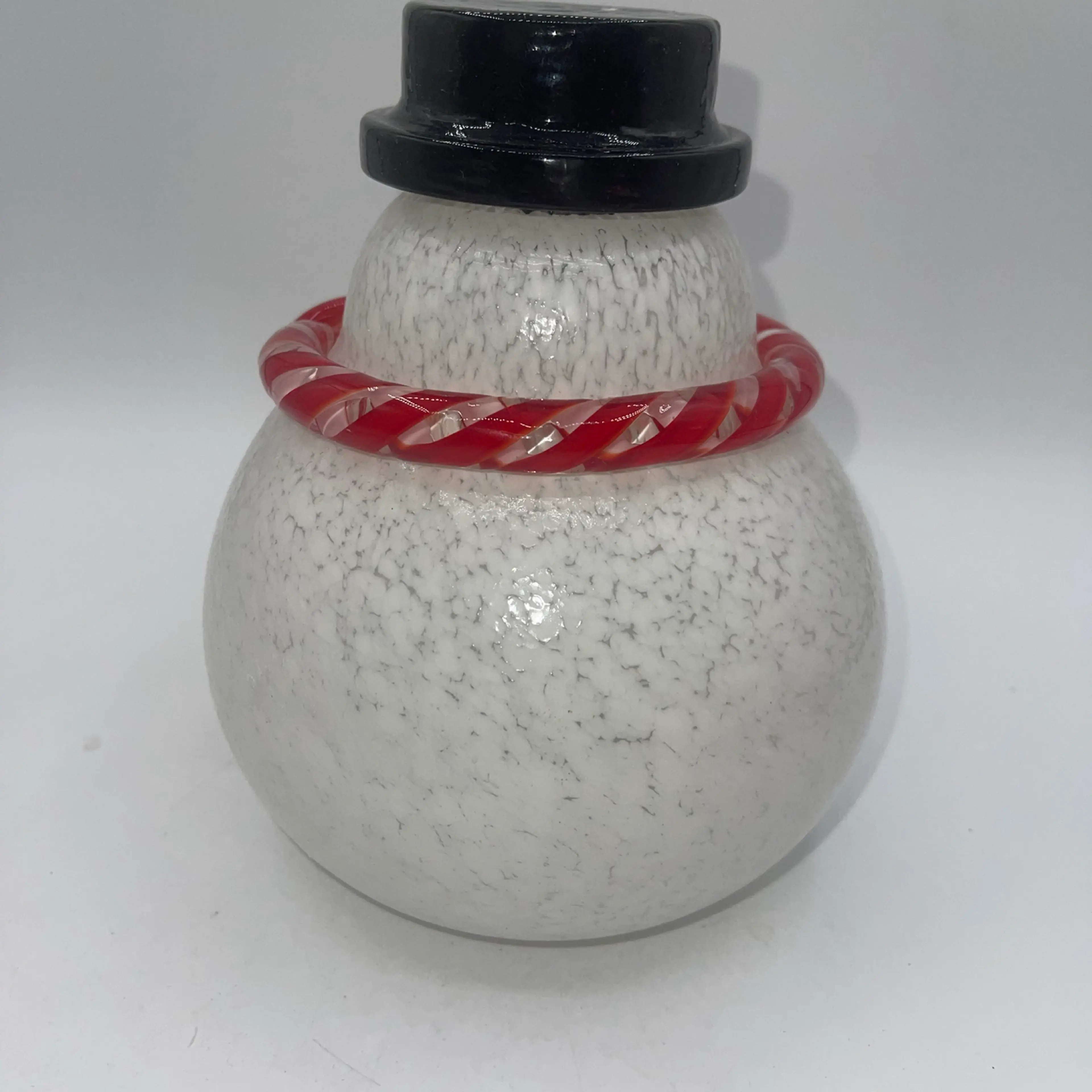 Image 4 of 6
