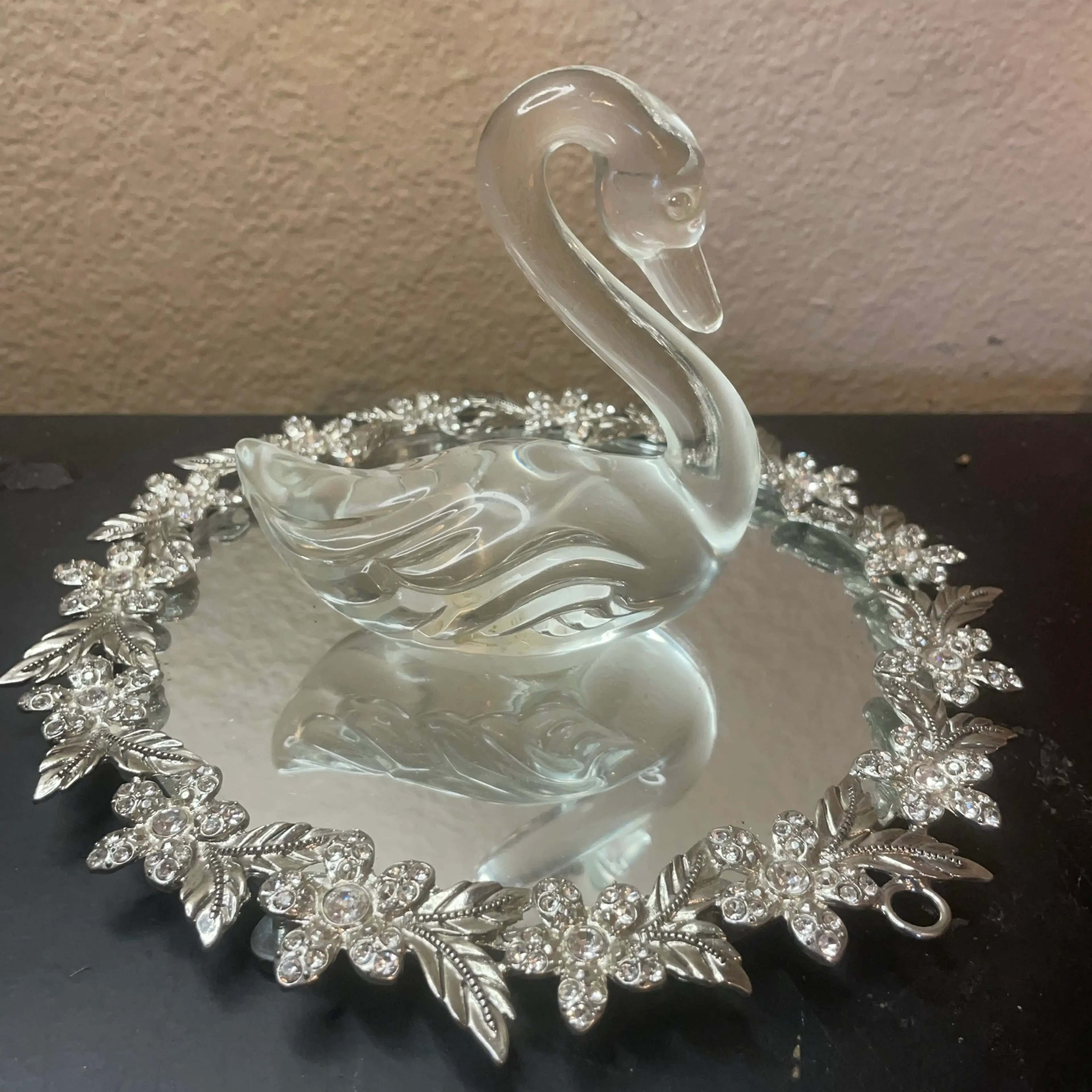 Image 4 of 6