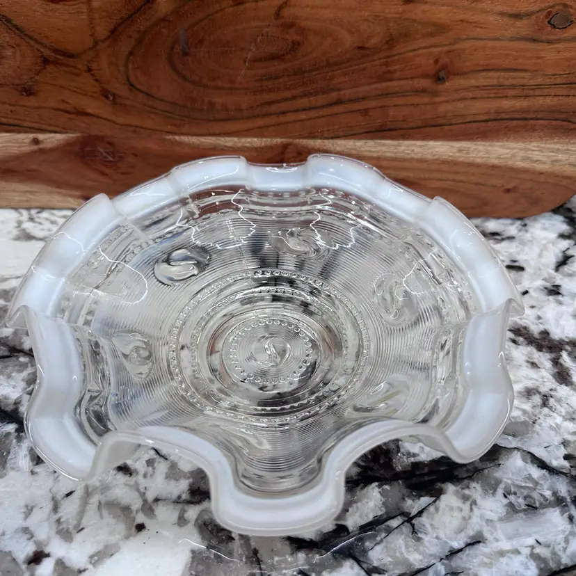 JEFFERSON "ASTRO" OPALESCENT FOOTED BOWL RUFFLED EDGE CLEAR & WHITE