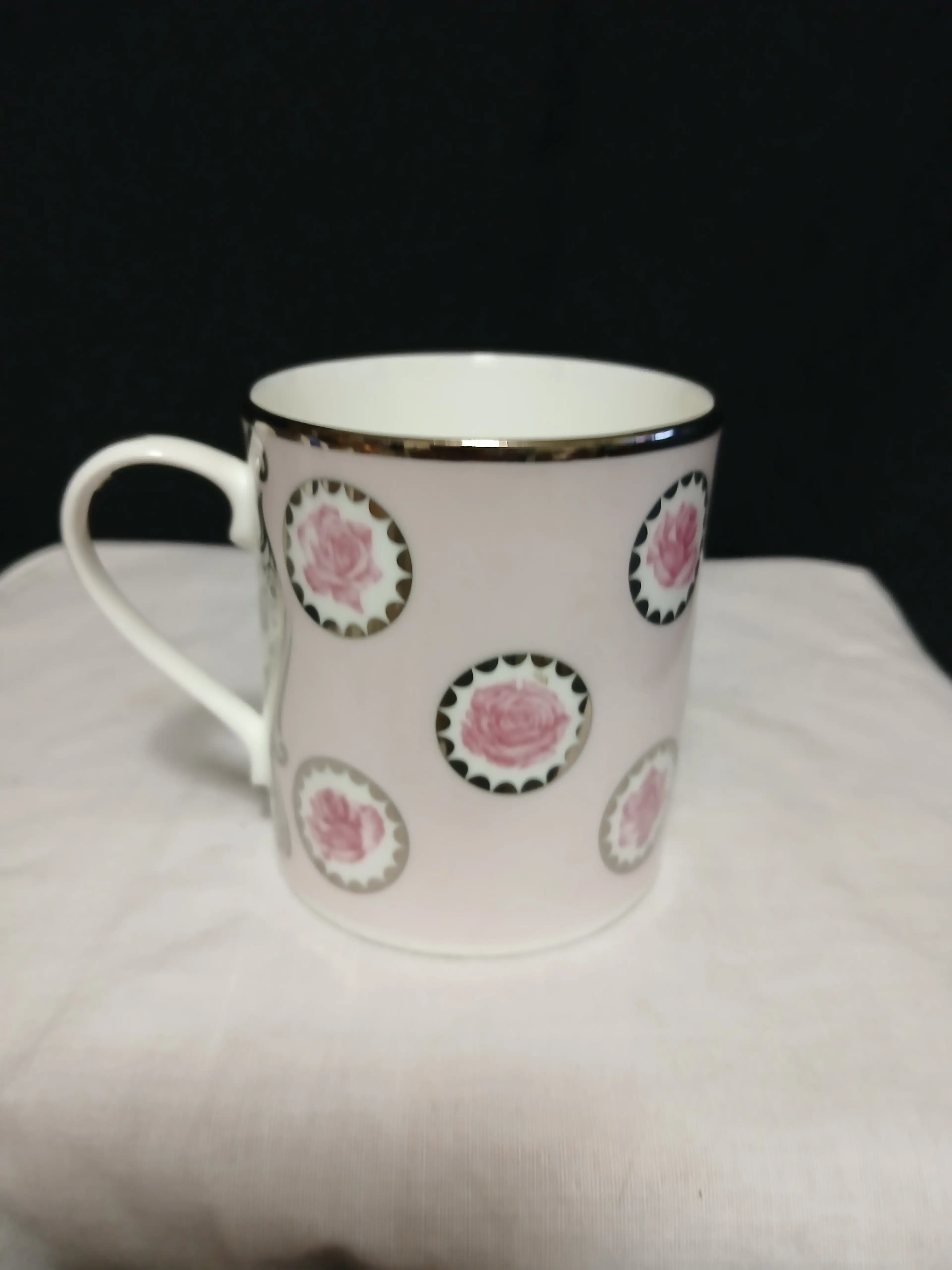 Image 1 of 6