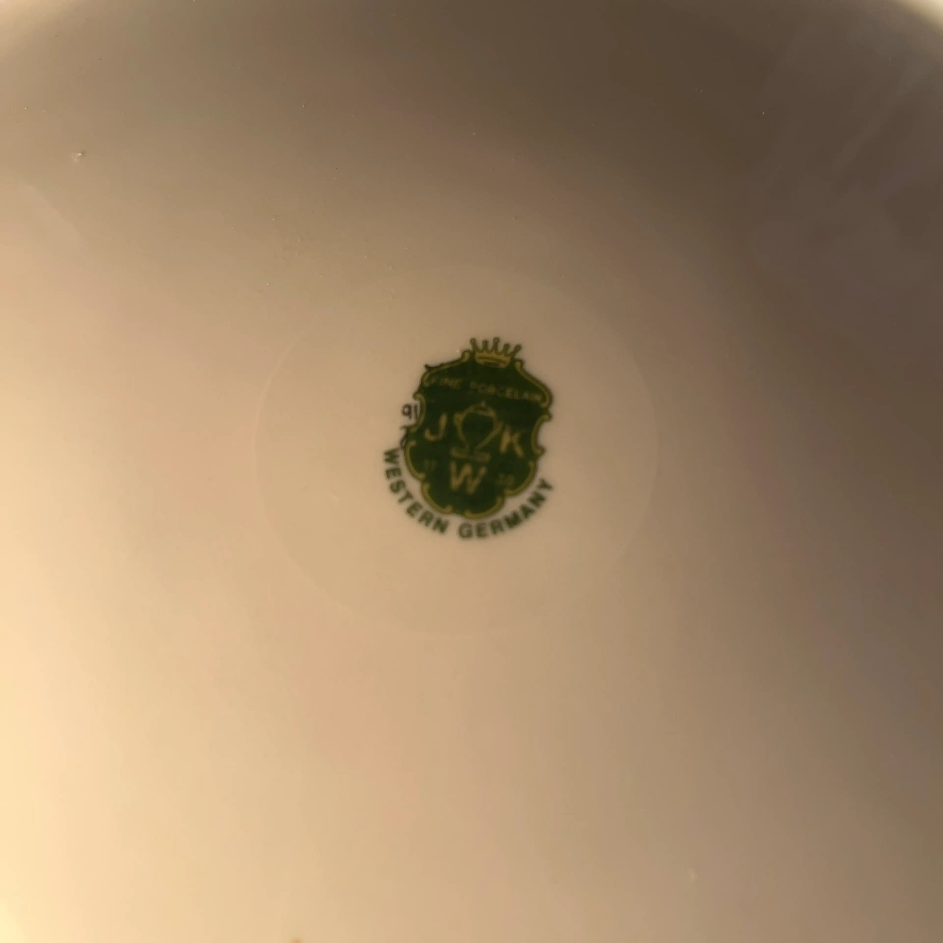 Image 4 of 6