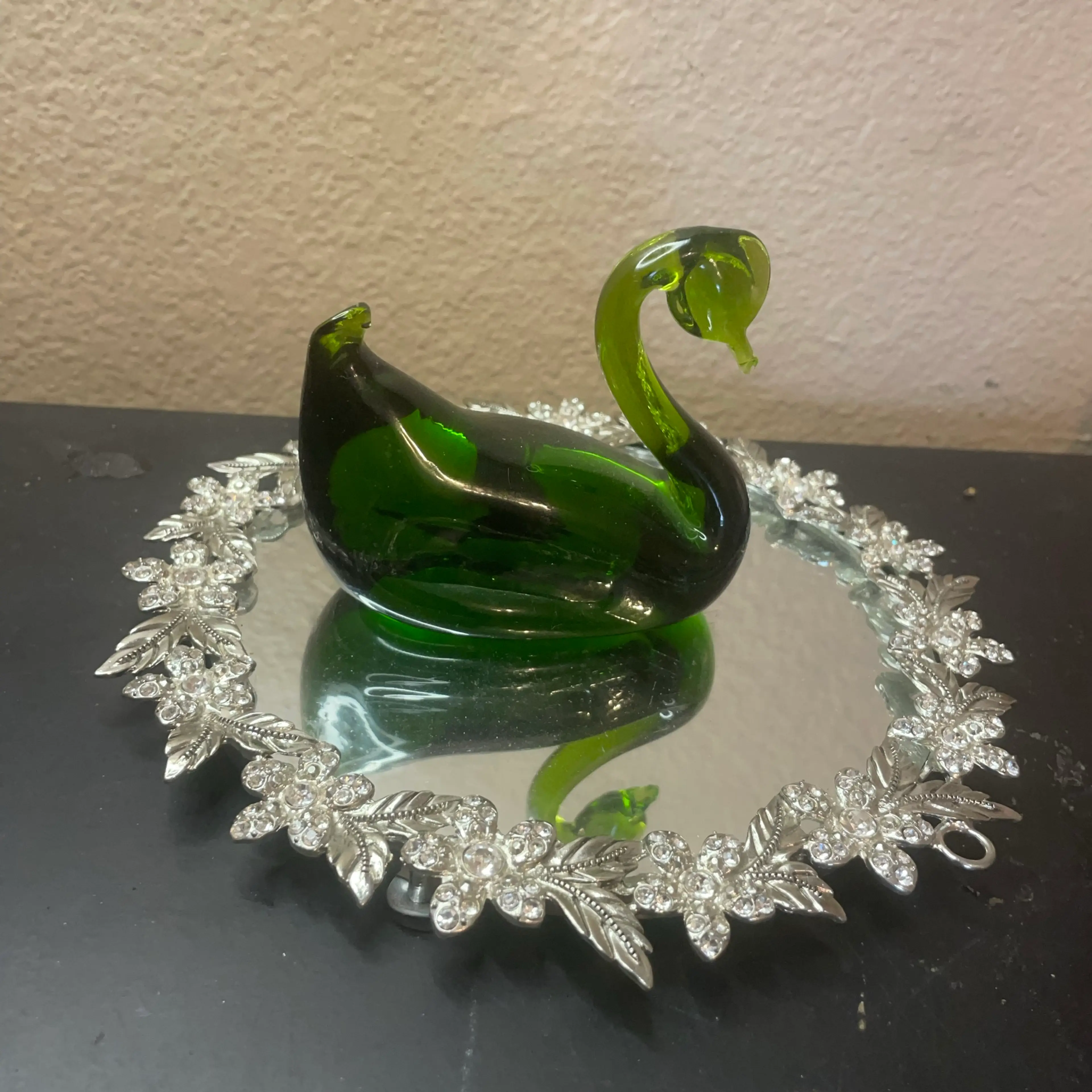 Image 2 of 7