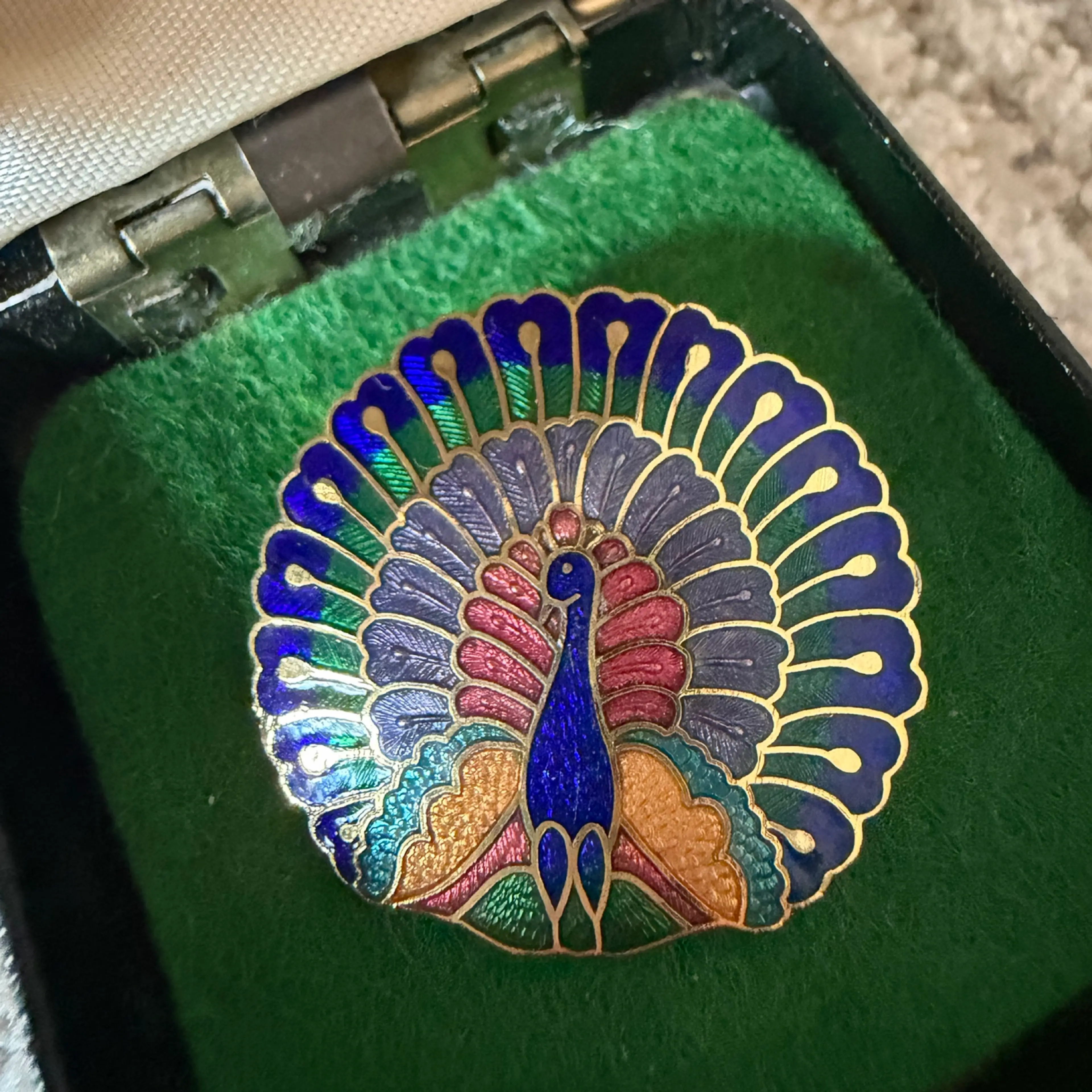 Image 2 of 4