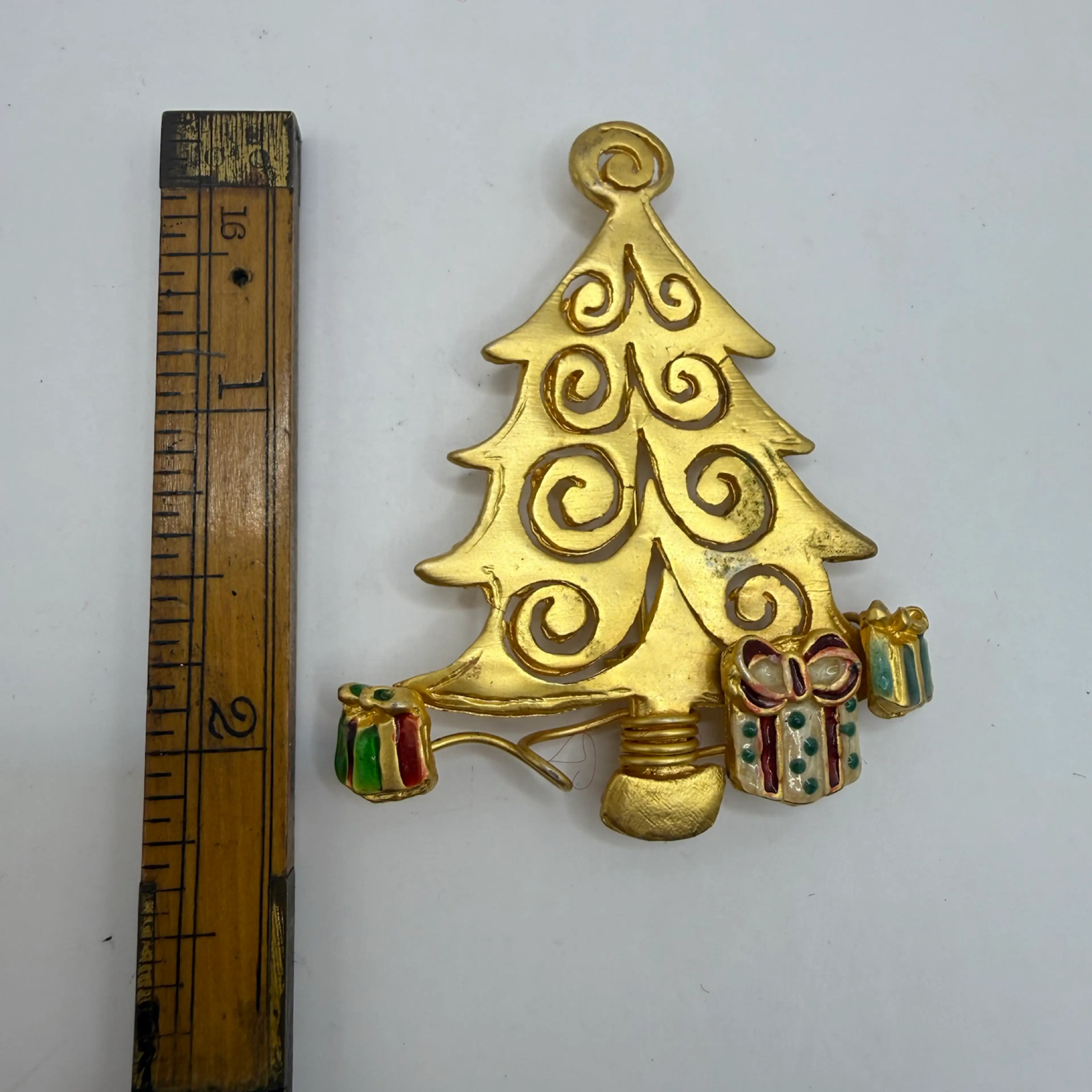 Image 3 of 3