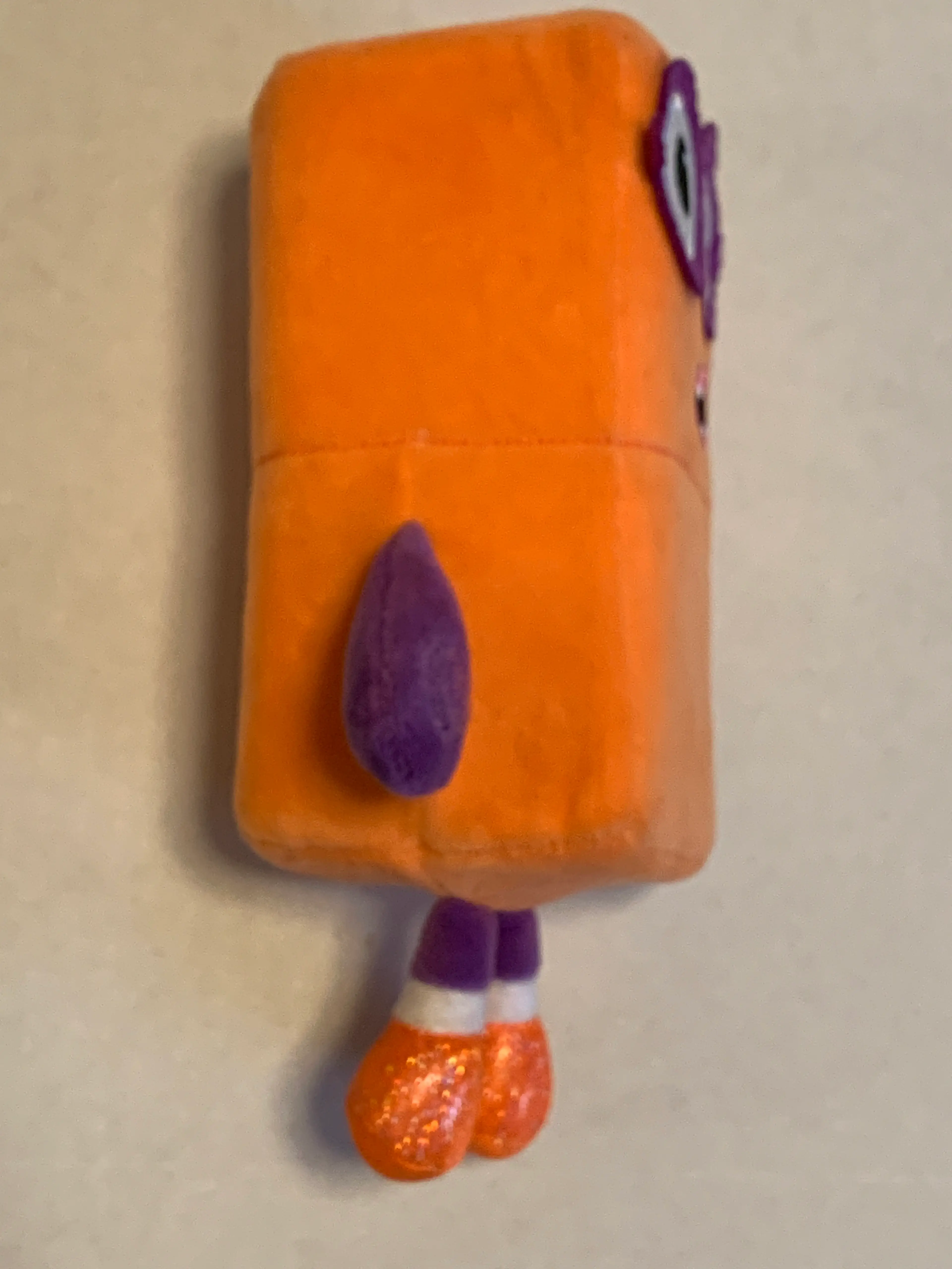 Image 4 of 6