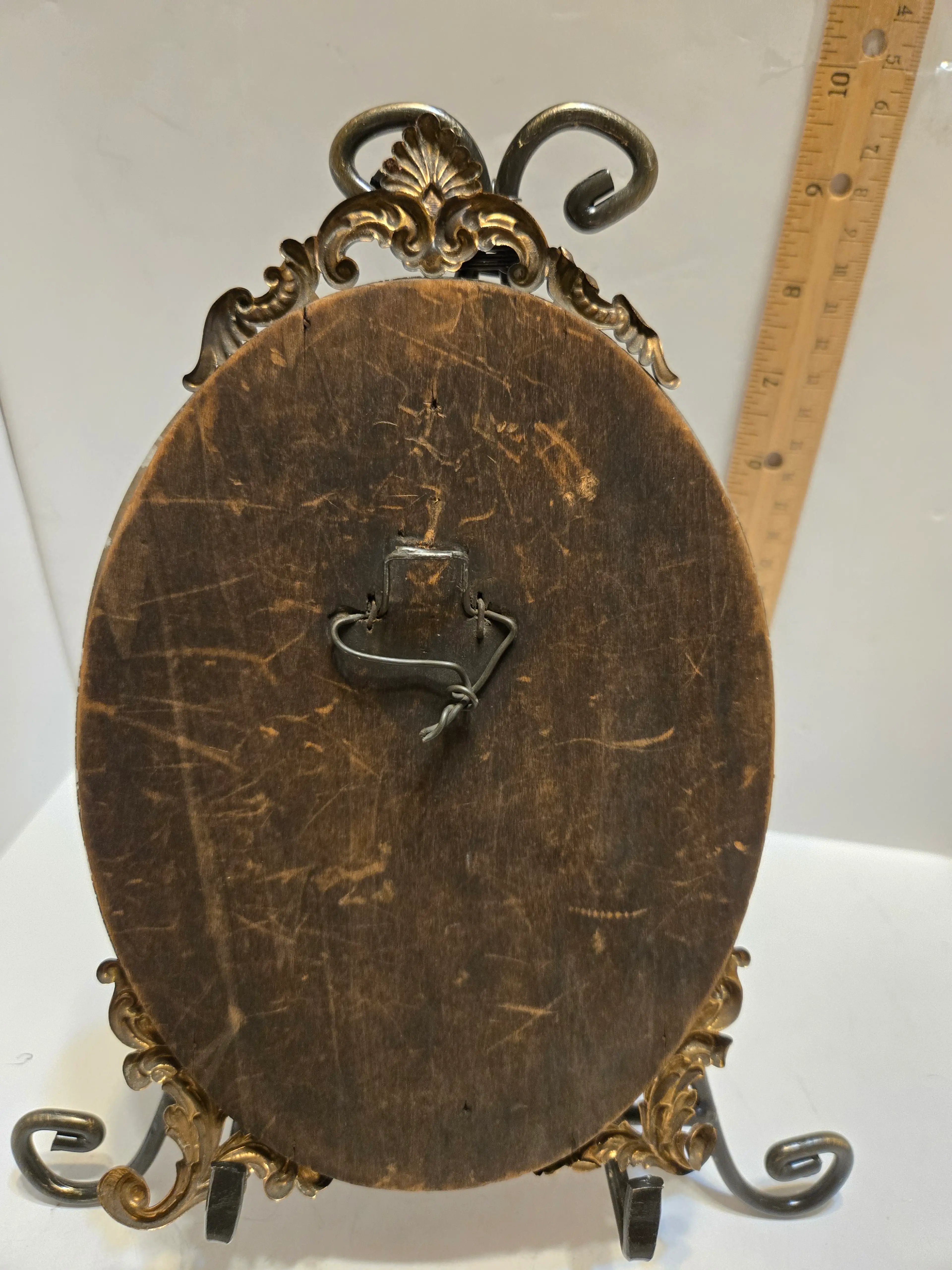 Image 2 of 8