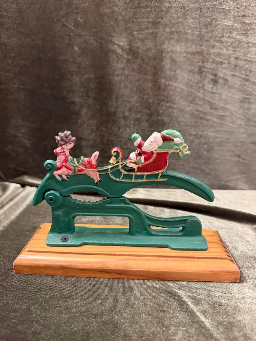 Vintage Midwest Importers Santa's Sleigh Nutcracker Wood & Cast Iron