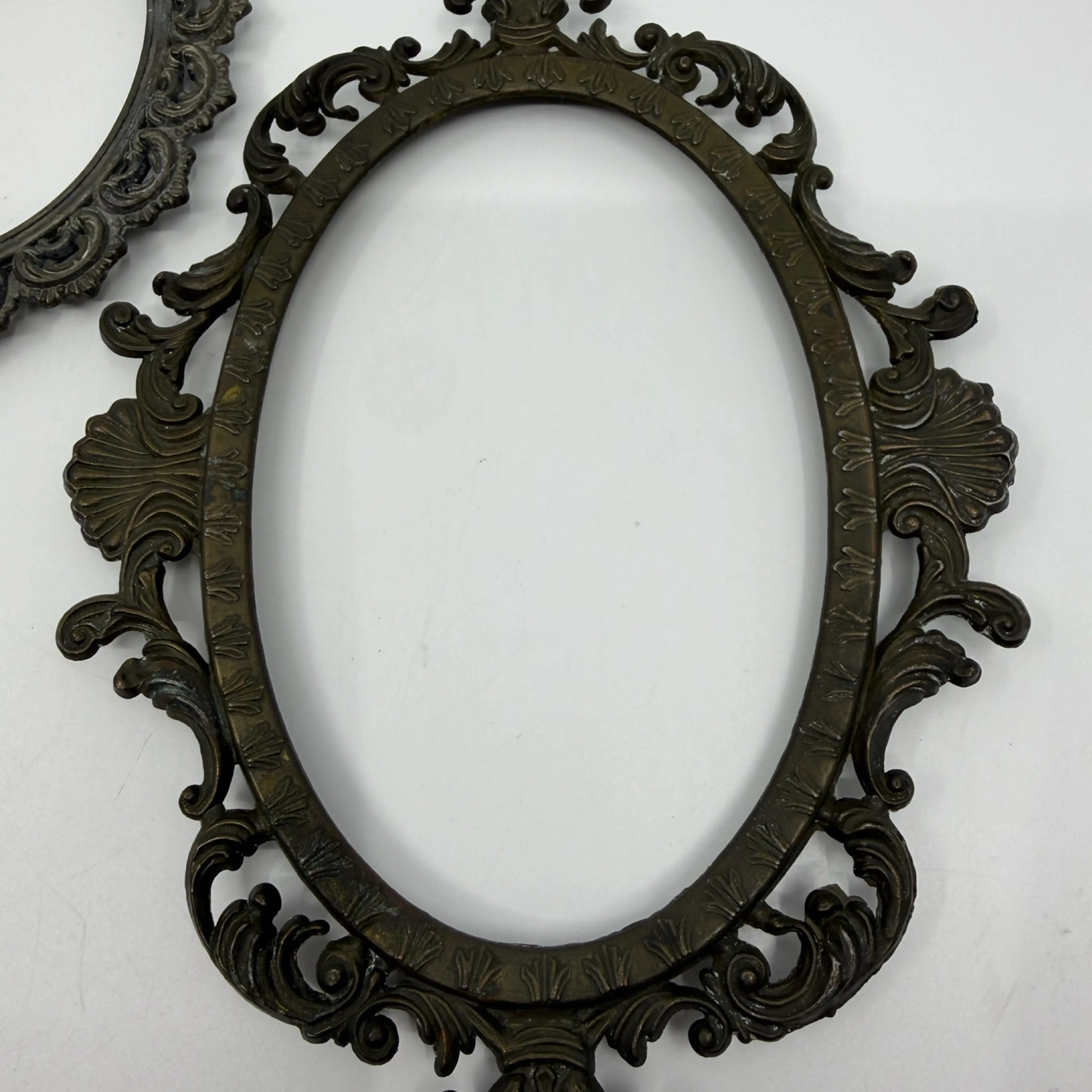 Image 4 of 10