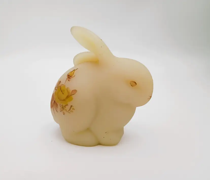 Vintage Fenton Bunny Rabbit ~ Satin Cream ~ Hand Painted Floral ~ Signed