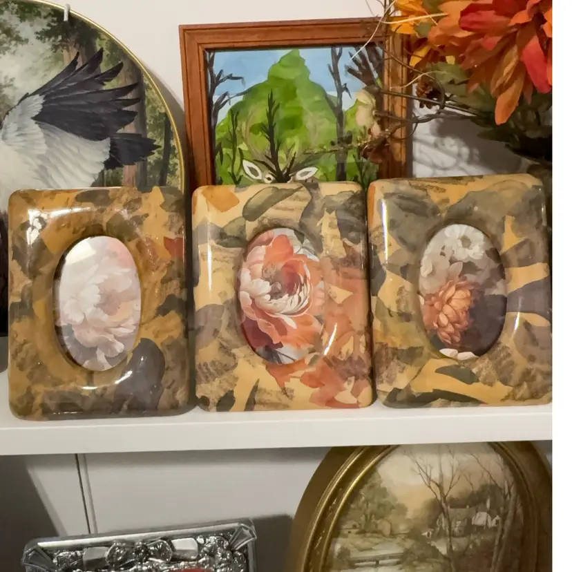#01 - 🎉”Vintage Italy” Mini Picture Frame - CHOICE 2 Available