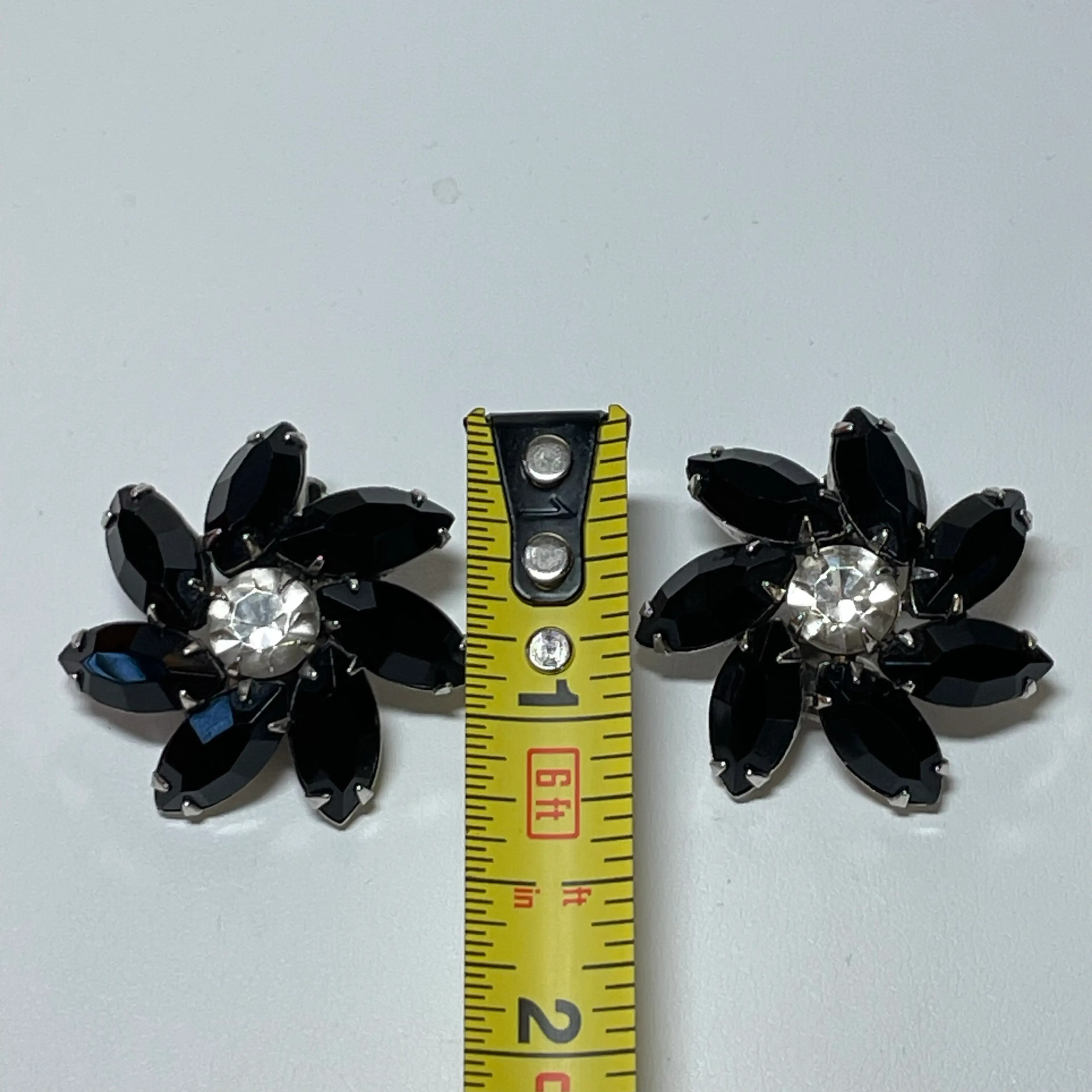 Image 4 of 4