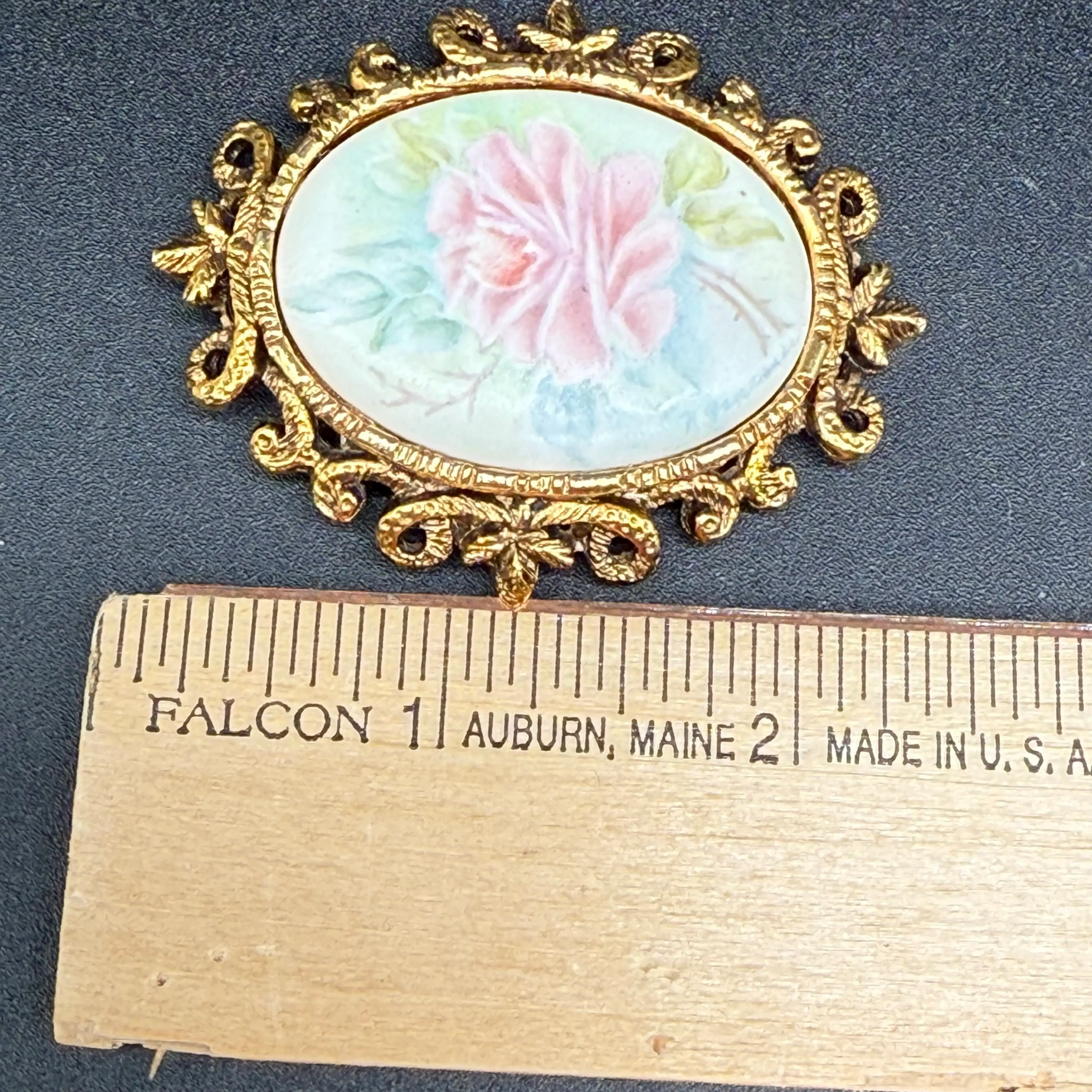 Image 4 of 4
