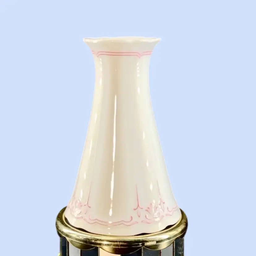 #145- Vintage Porcelain Vase Red Lilly Pattern Julia Collection By Seltmann Weiden Bavaria 1980s