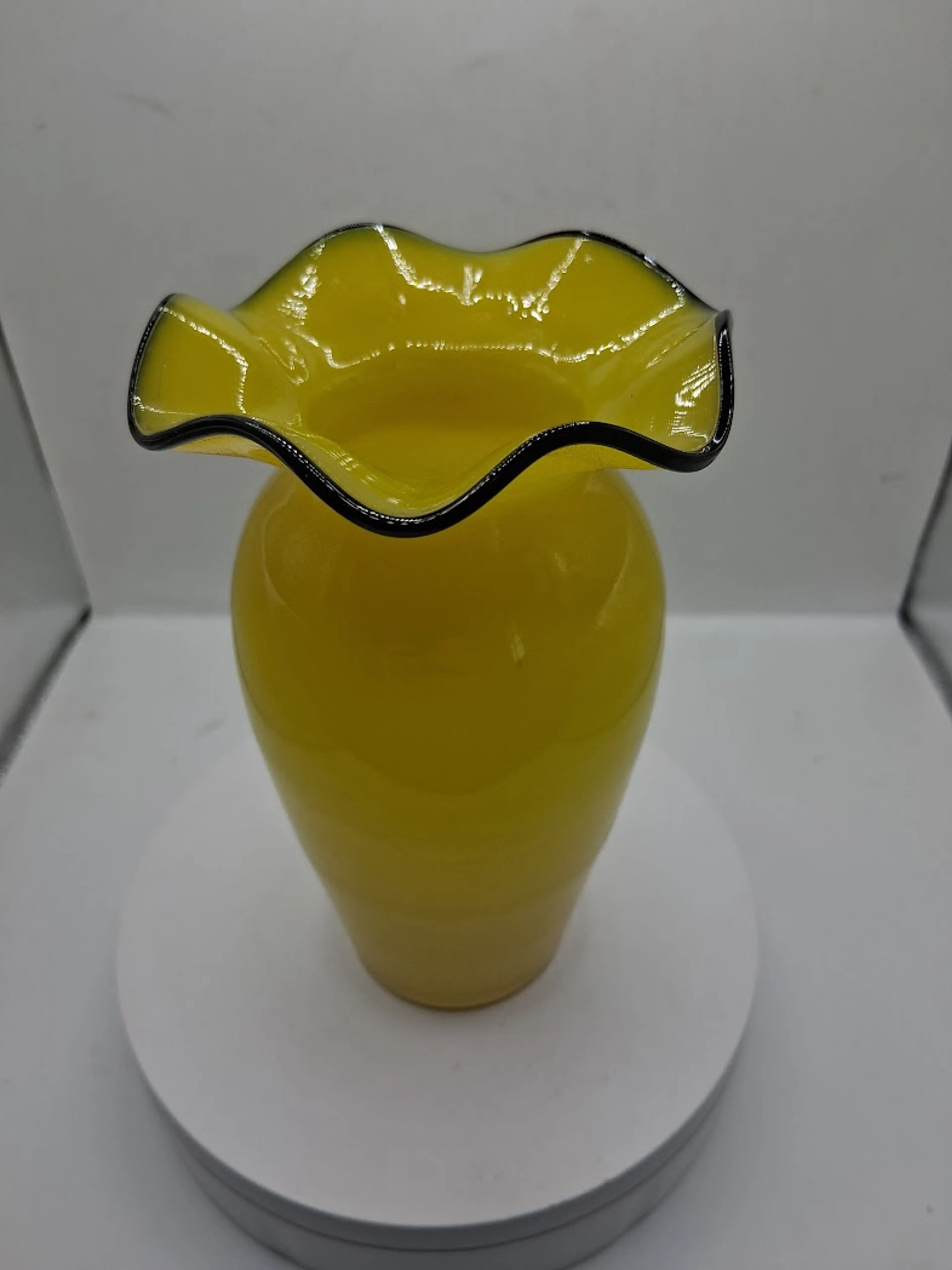 Image 2 of 8