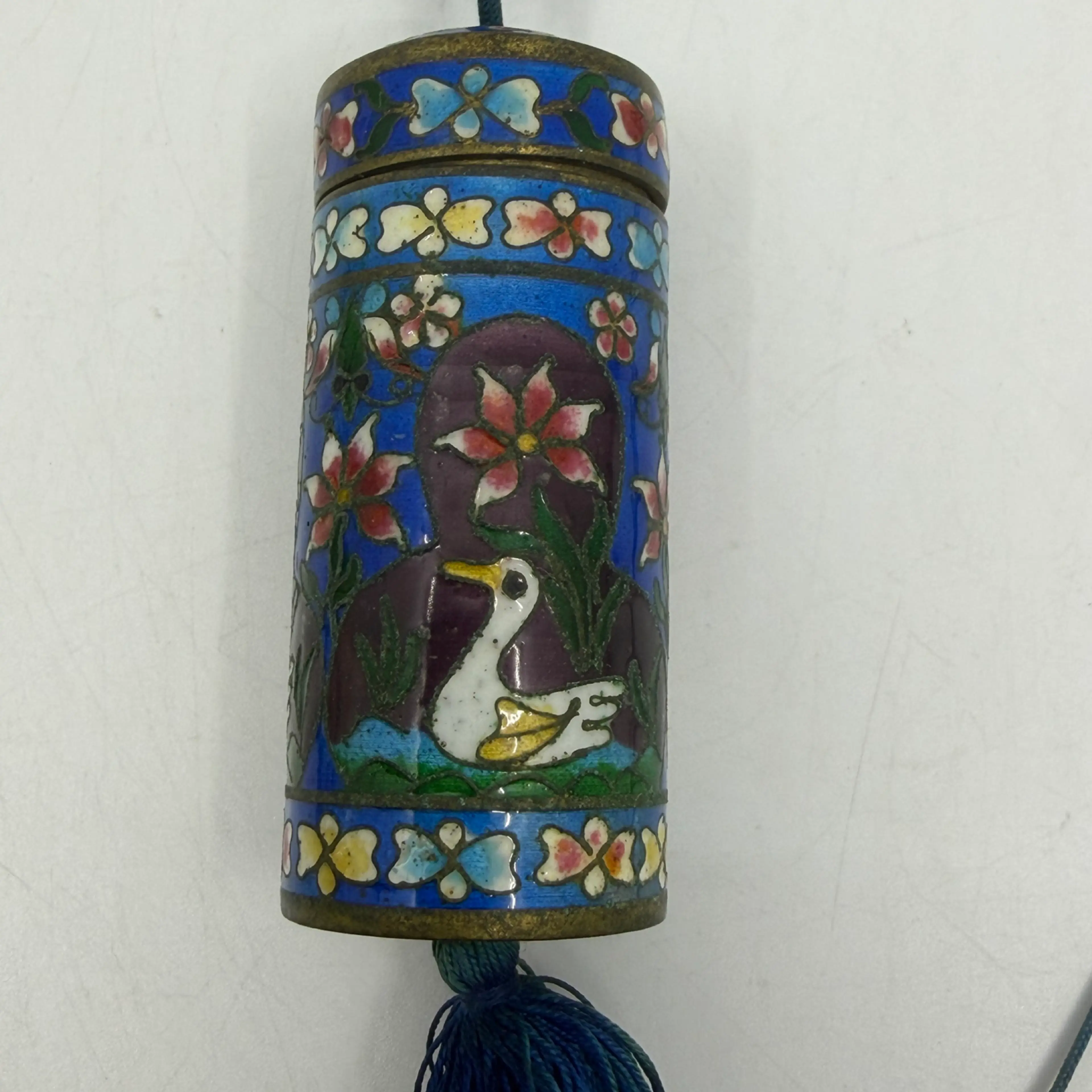 Image 2 of 7