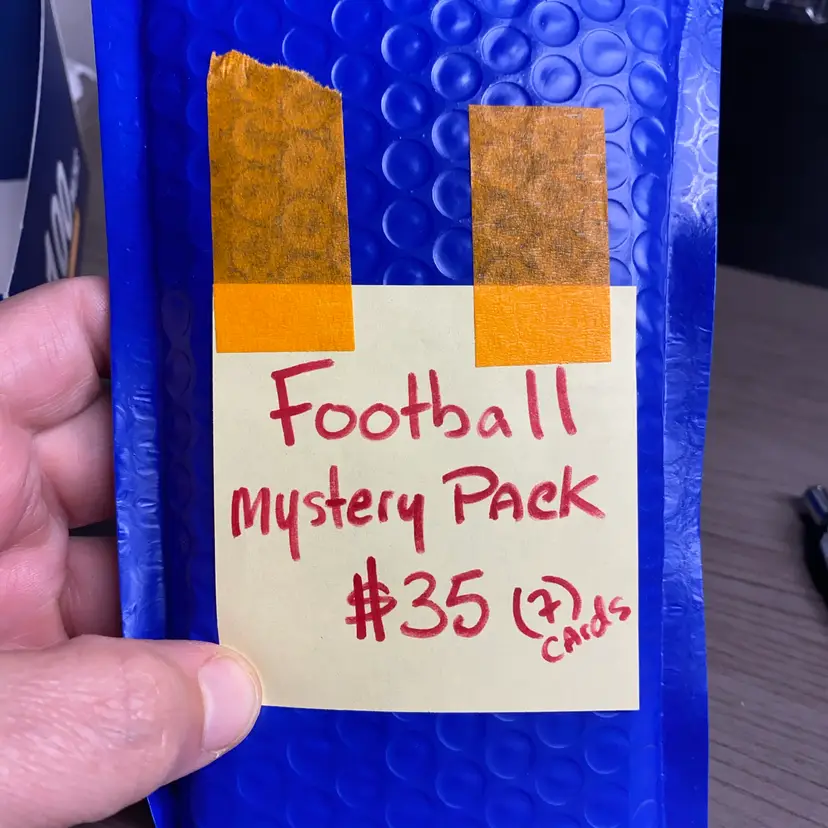Football Mystery Pack (7) Cards