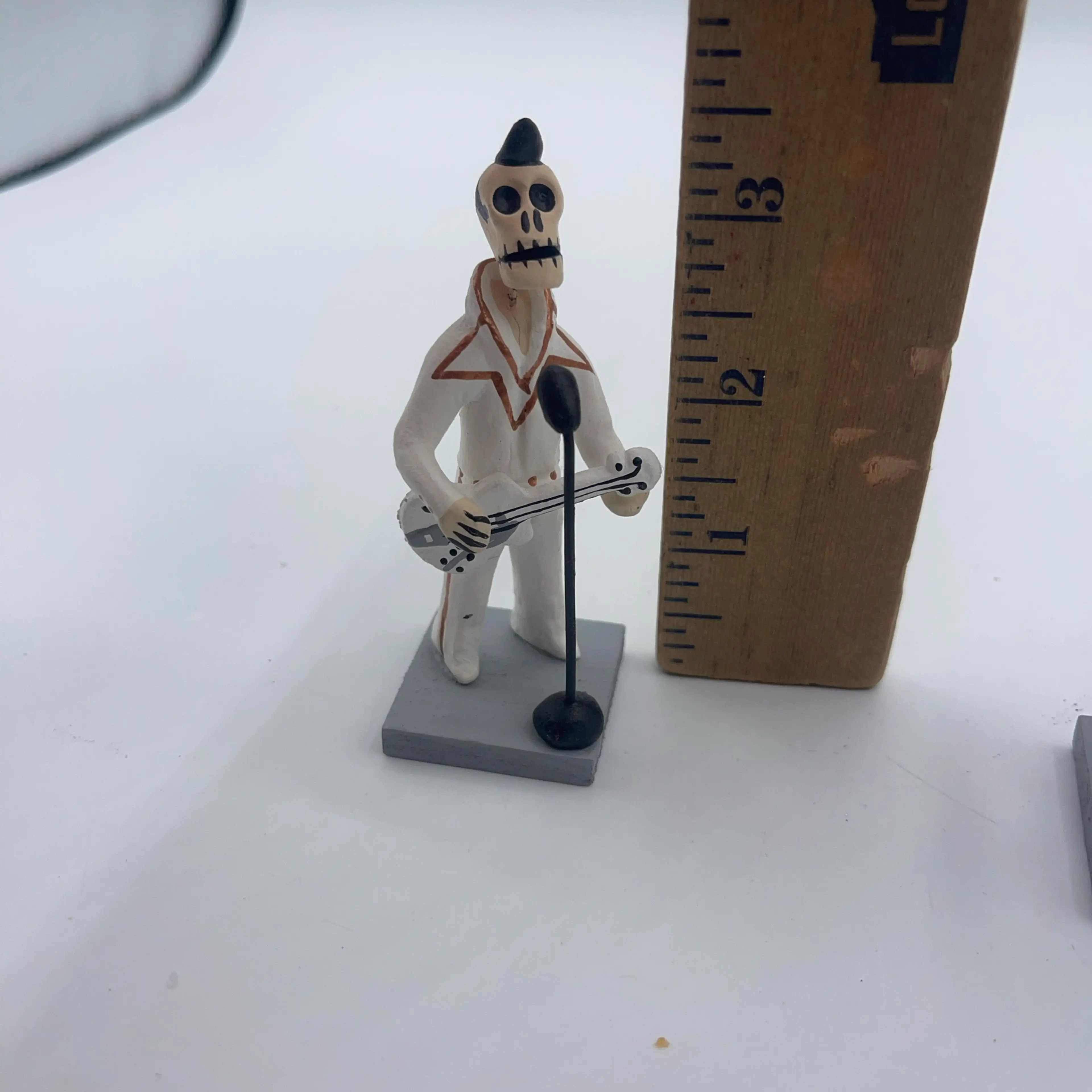 Image 3 of 3