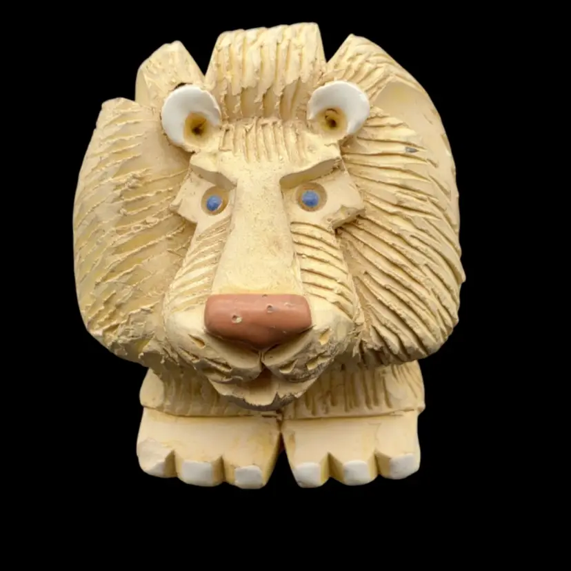 26 - Vintage Artisania Rinconada Small Lion Uruguay 2