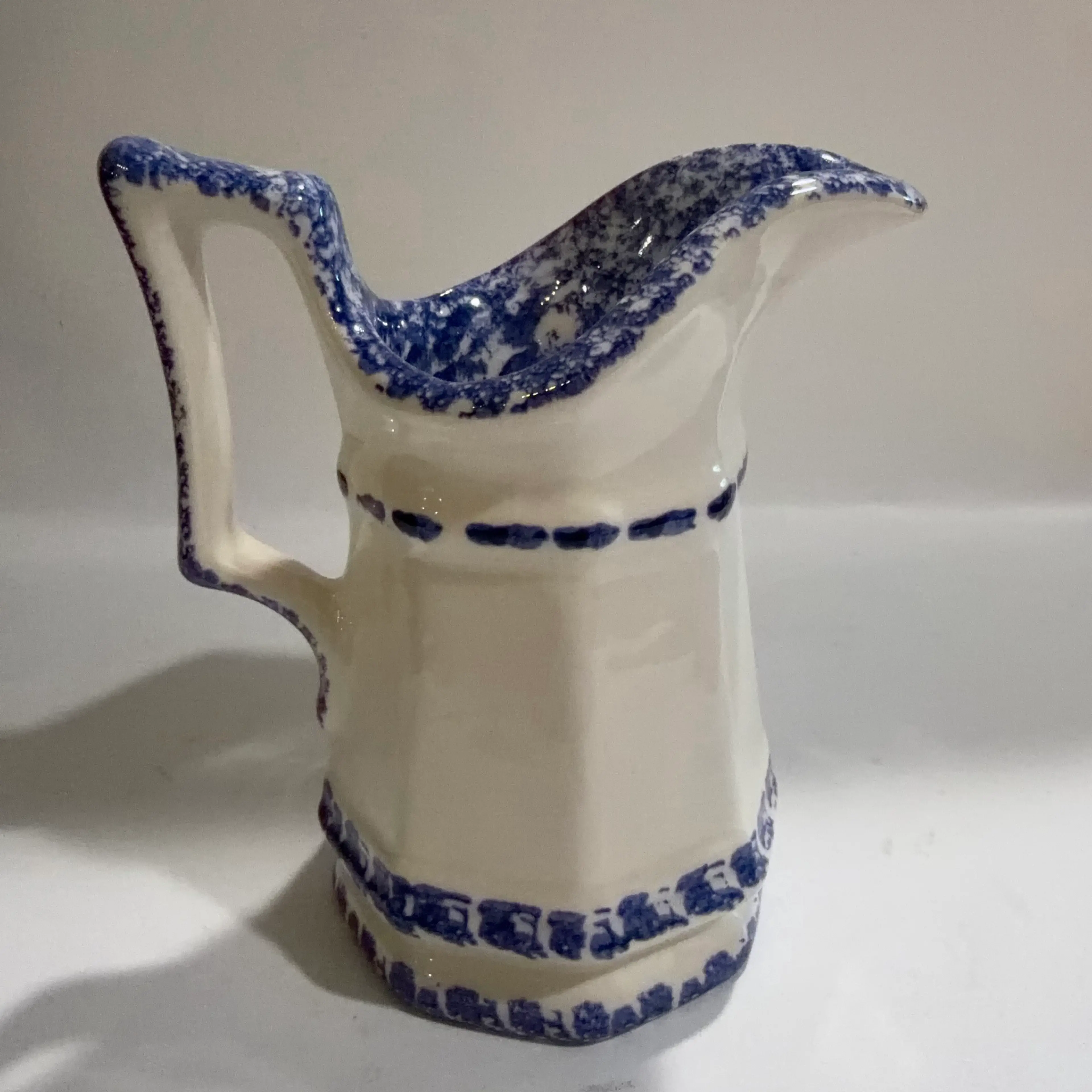 Image 3 of 6