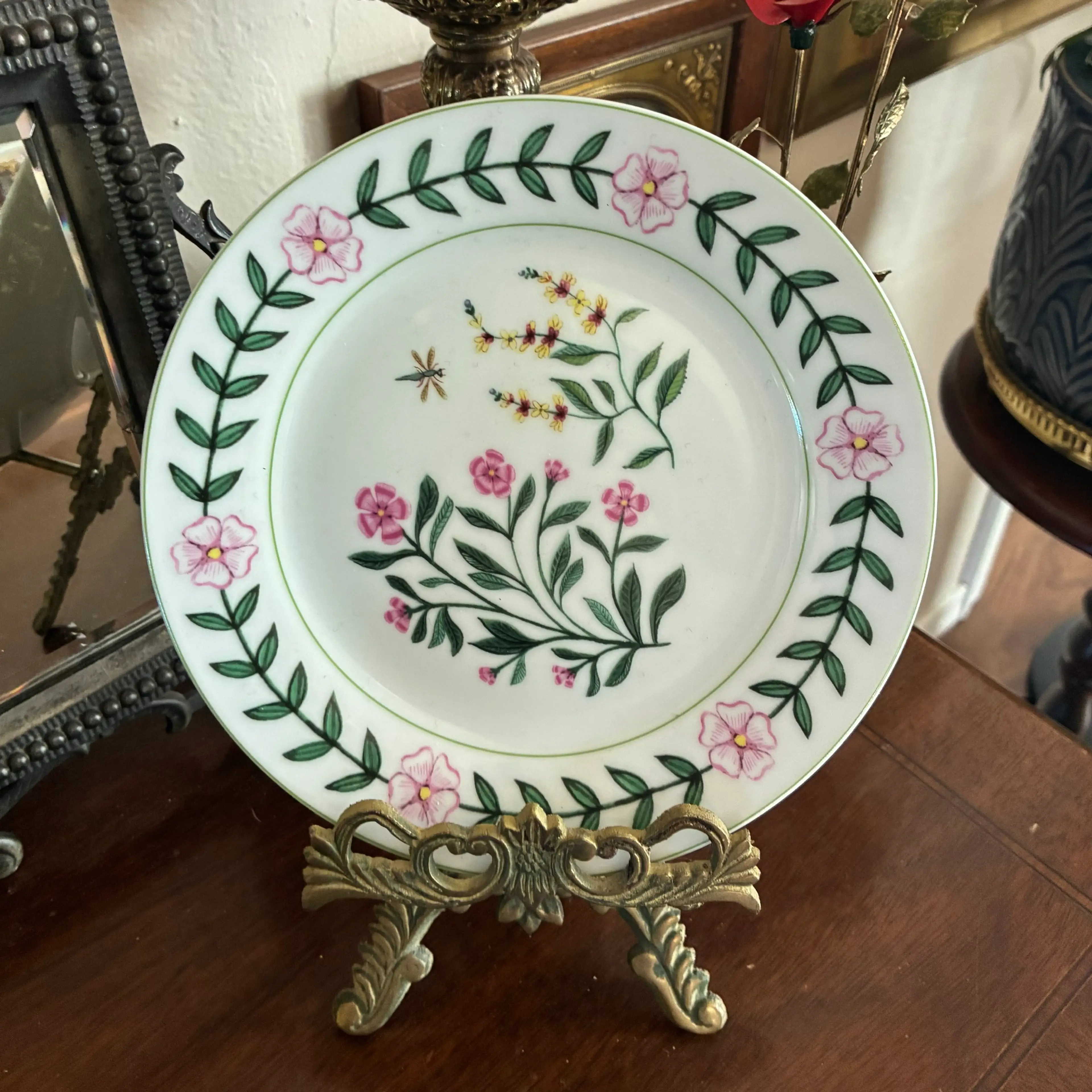 Image 1 of 2