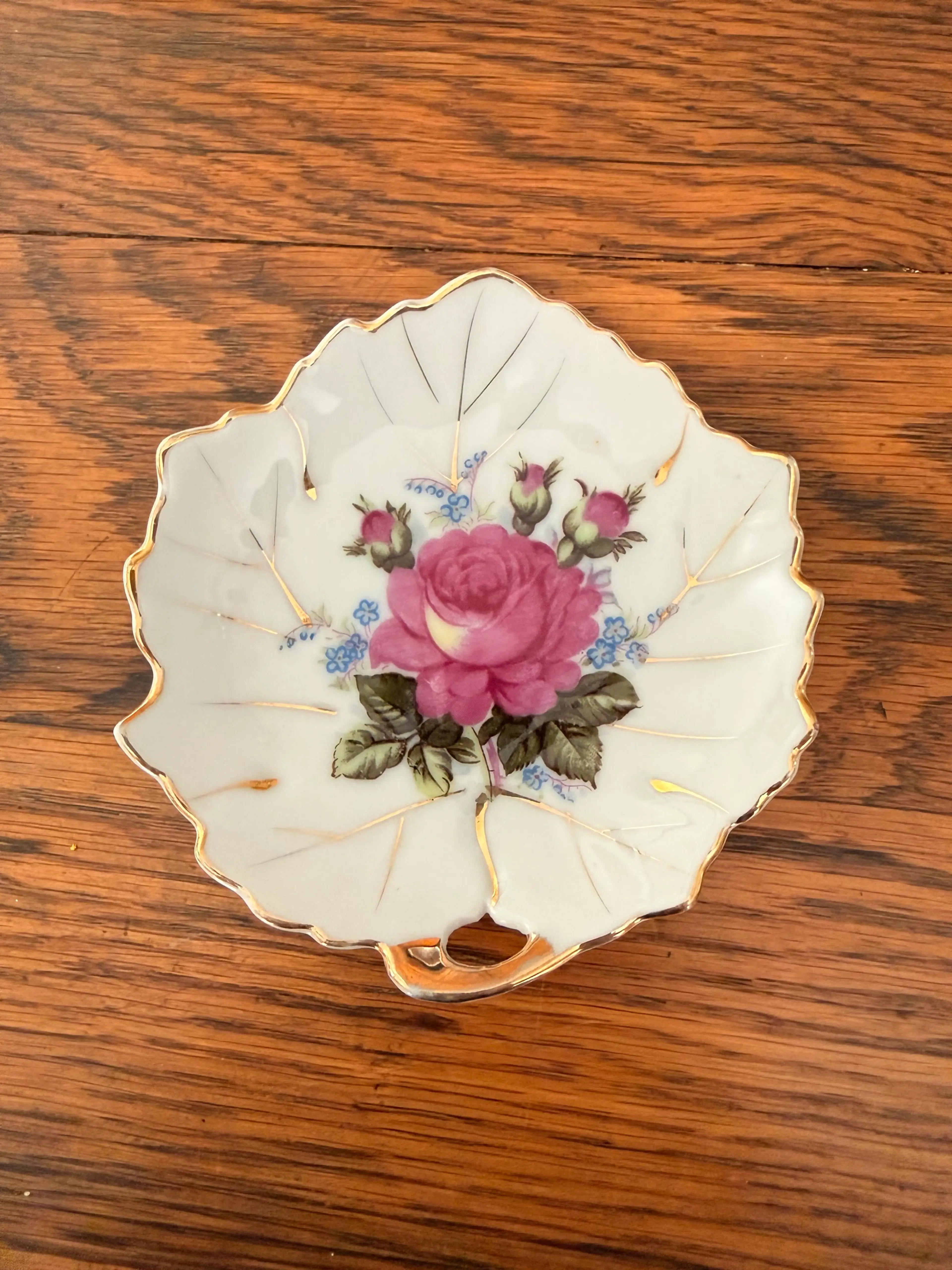 Image 1 of 5