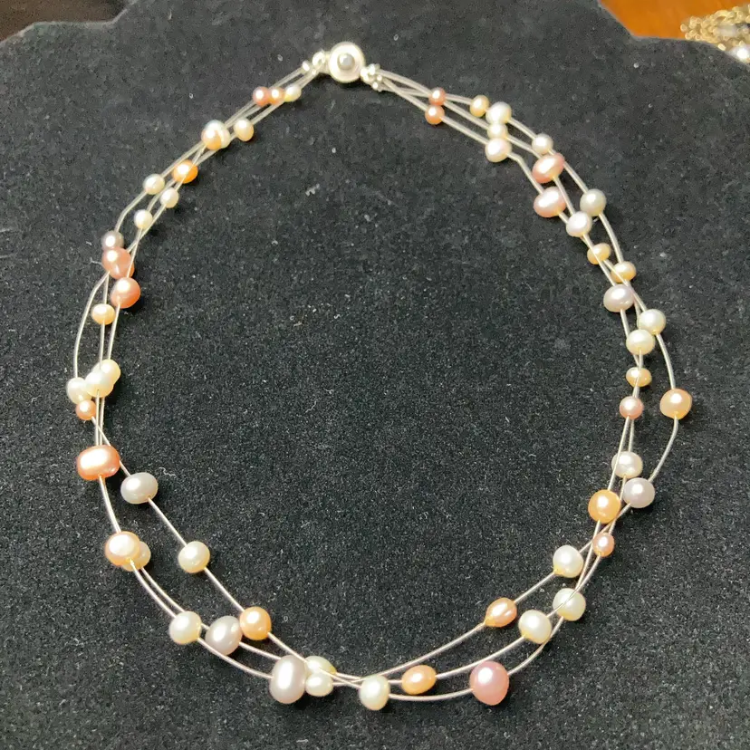 Vintage Triple Strand Pearl Necklace! 14”! Pat Pending Marks!