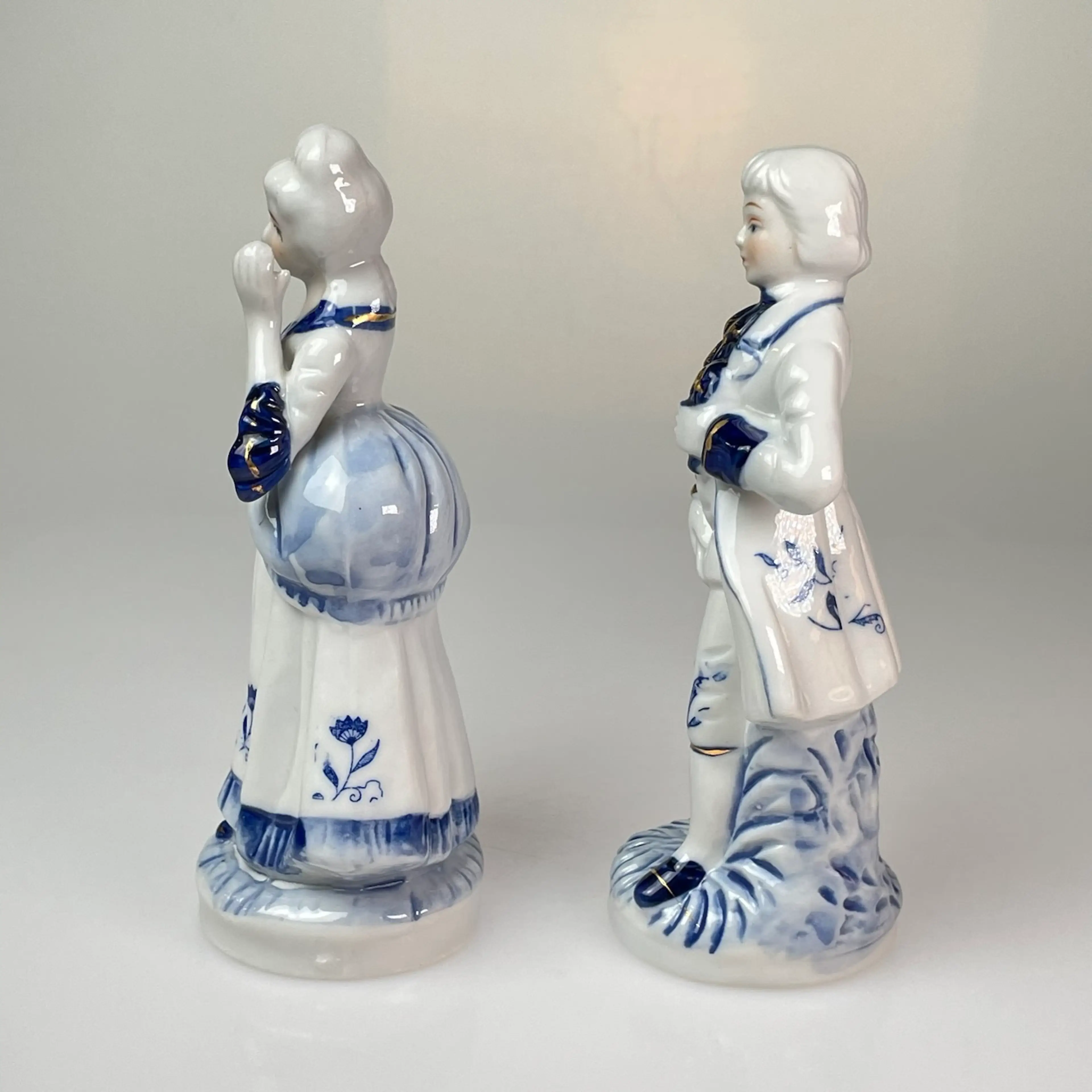 Image 4 of 15